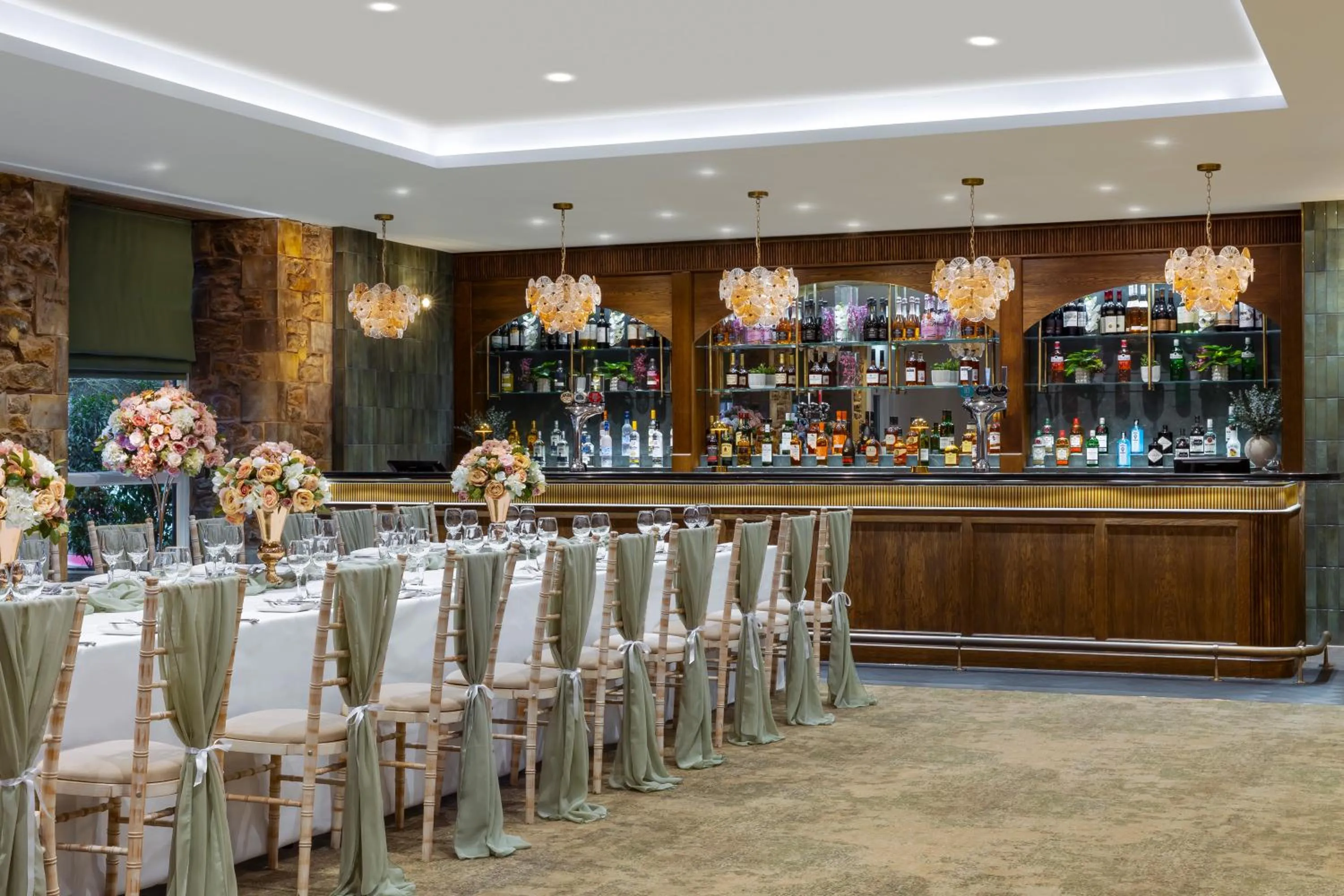 Meeting/conference room in Crowne Plaza Stratford-upon-Avon by IHG