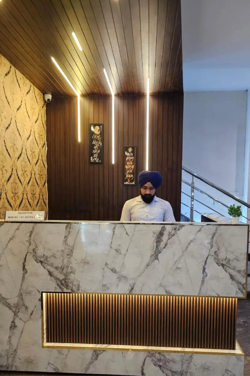 Lobby or reception in Hotel 7 PM