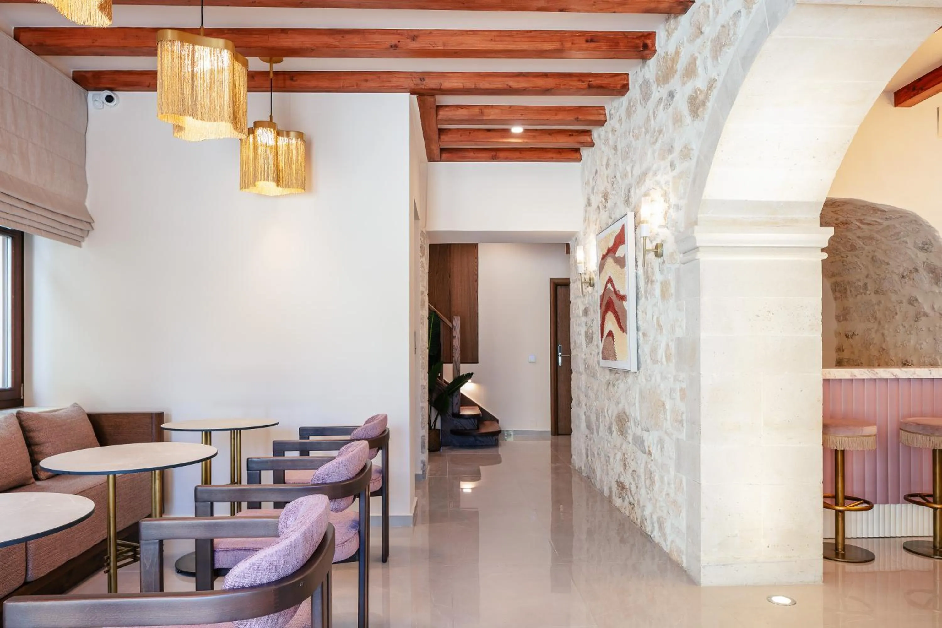 La Montre Luxury Boutique Suites