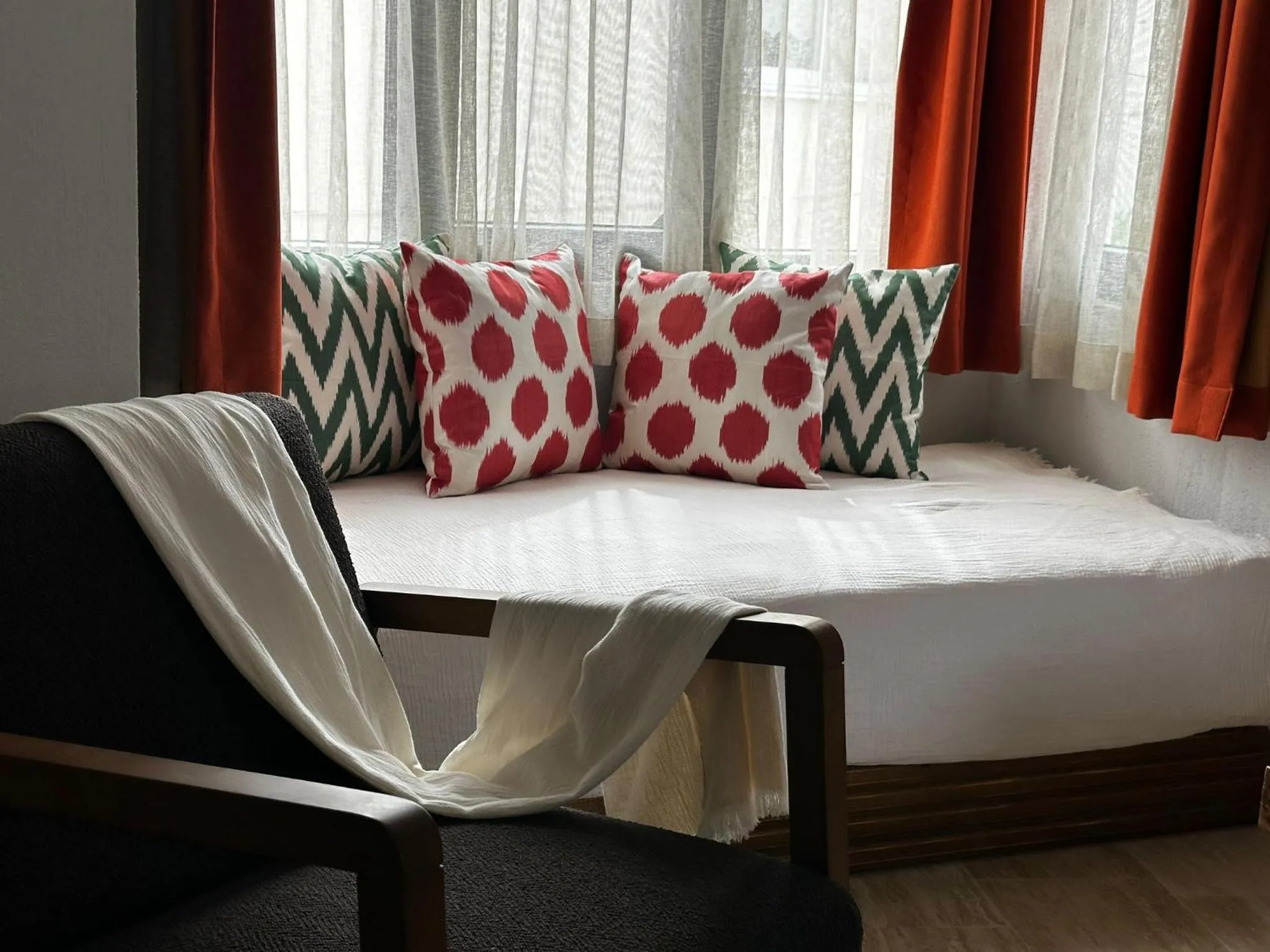 Seating area in Samadhi Alaçatı