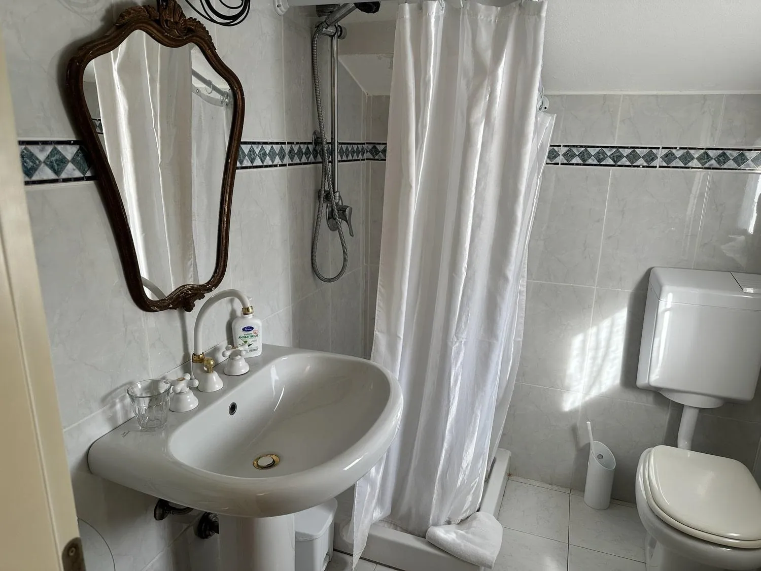 Bathroom in Villa Sargiano