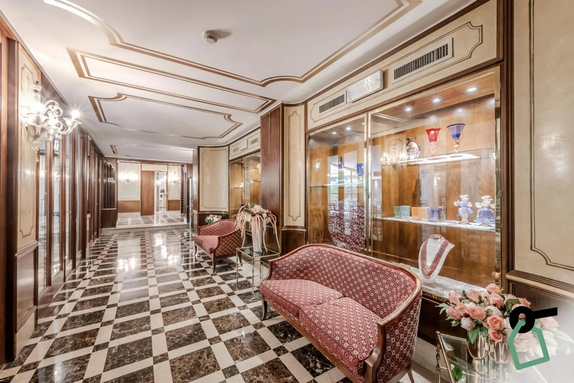 Lobby or reception in HOTIDAY Room Collection - Venezia Santa Lucia