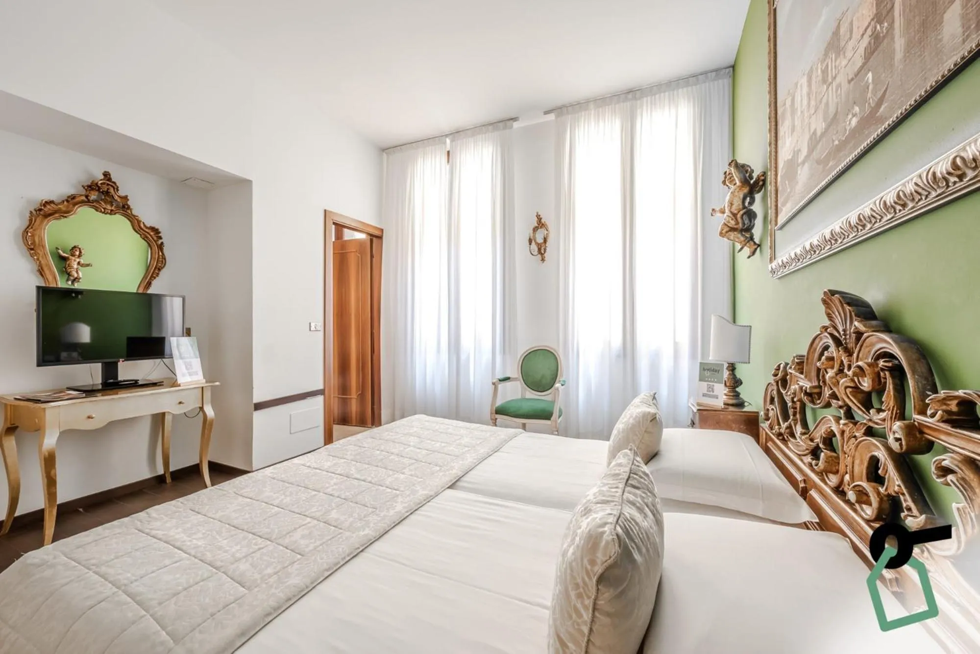 Bed in HOTIDAY Room Collection - Venezia Santa Lucia