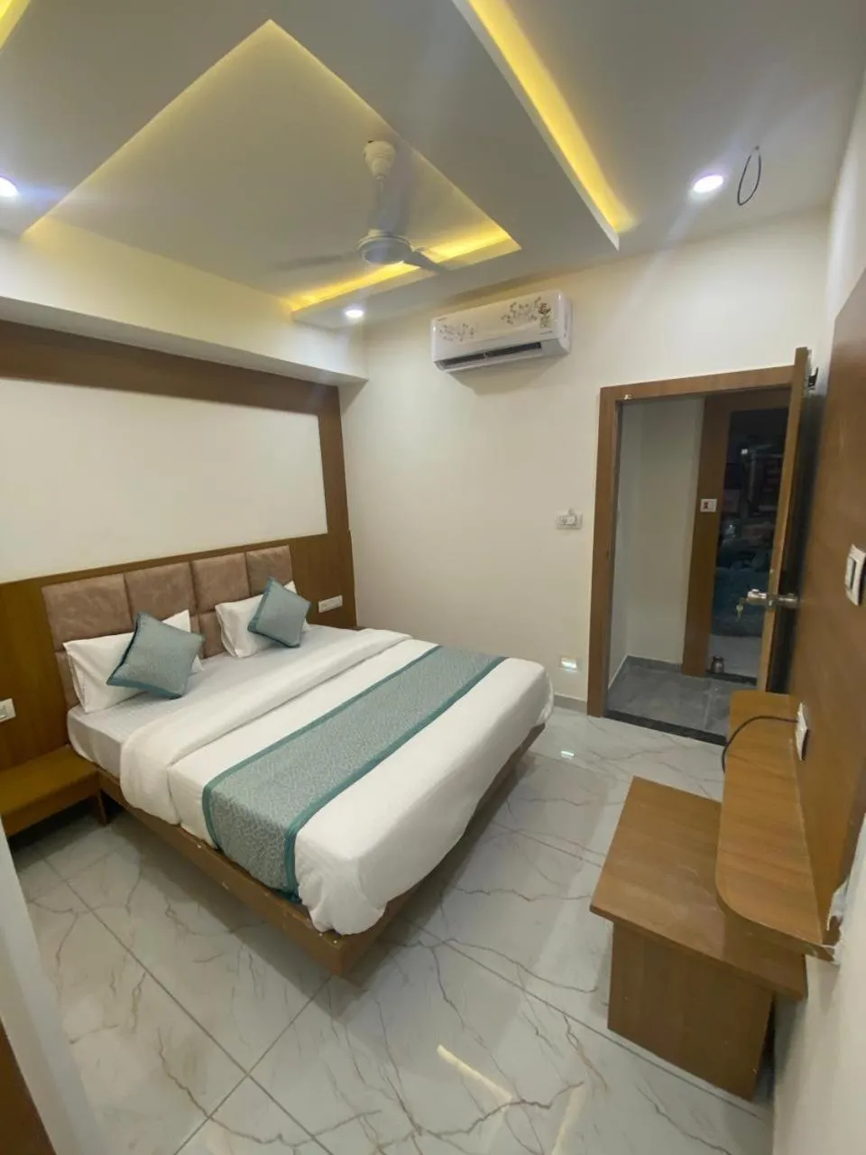 hotel neptune