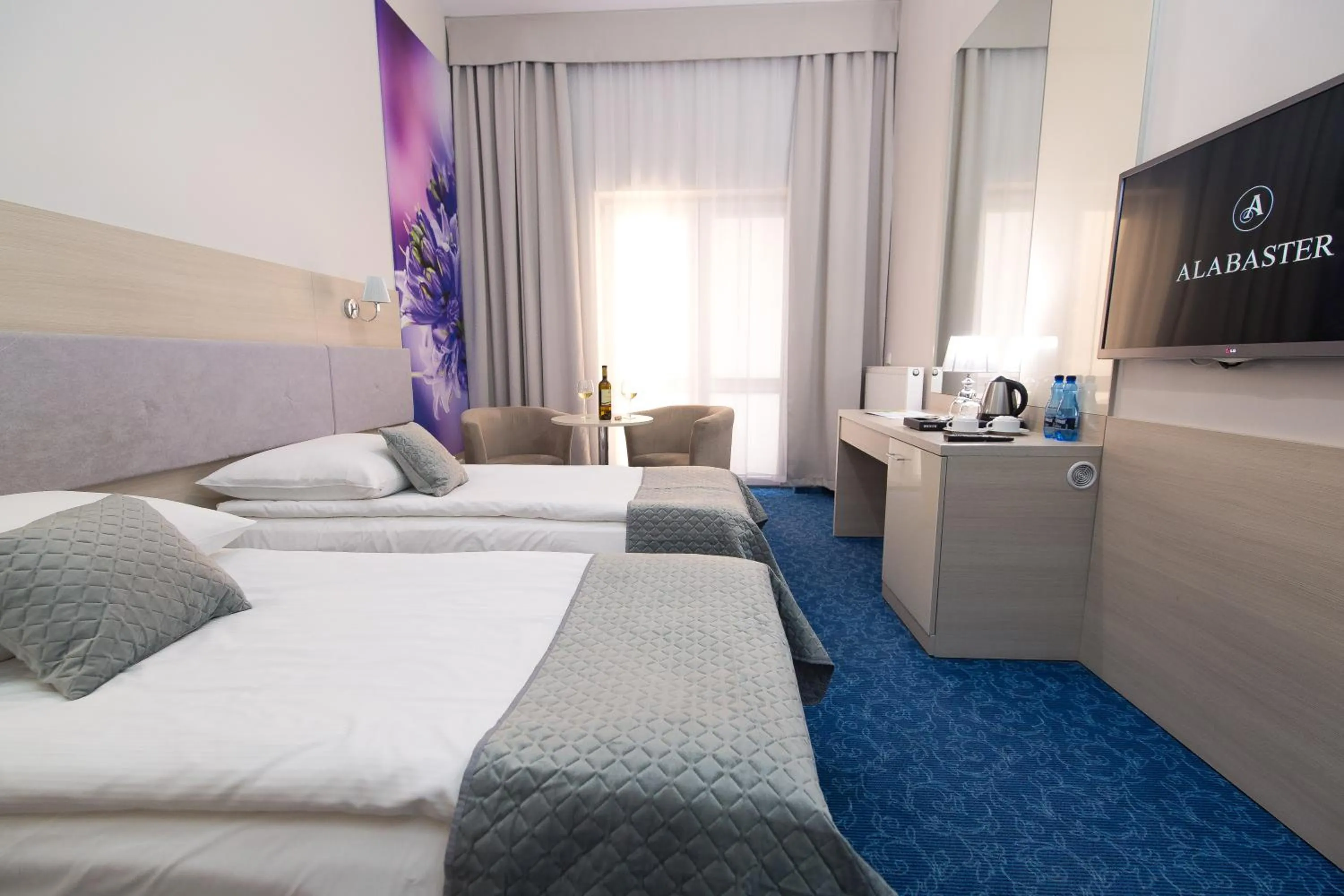 Photo of the whole room, Bed in Alabaster Rezydencja