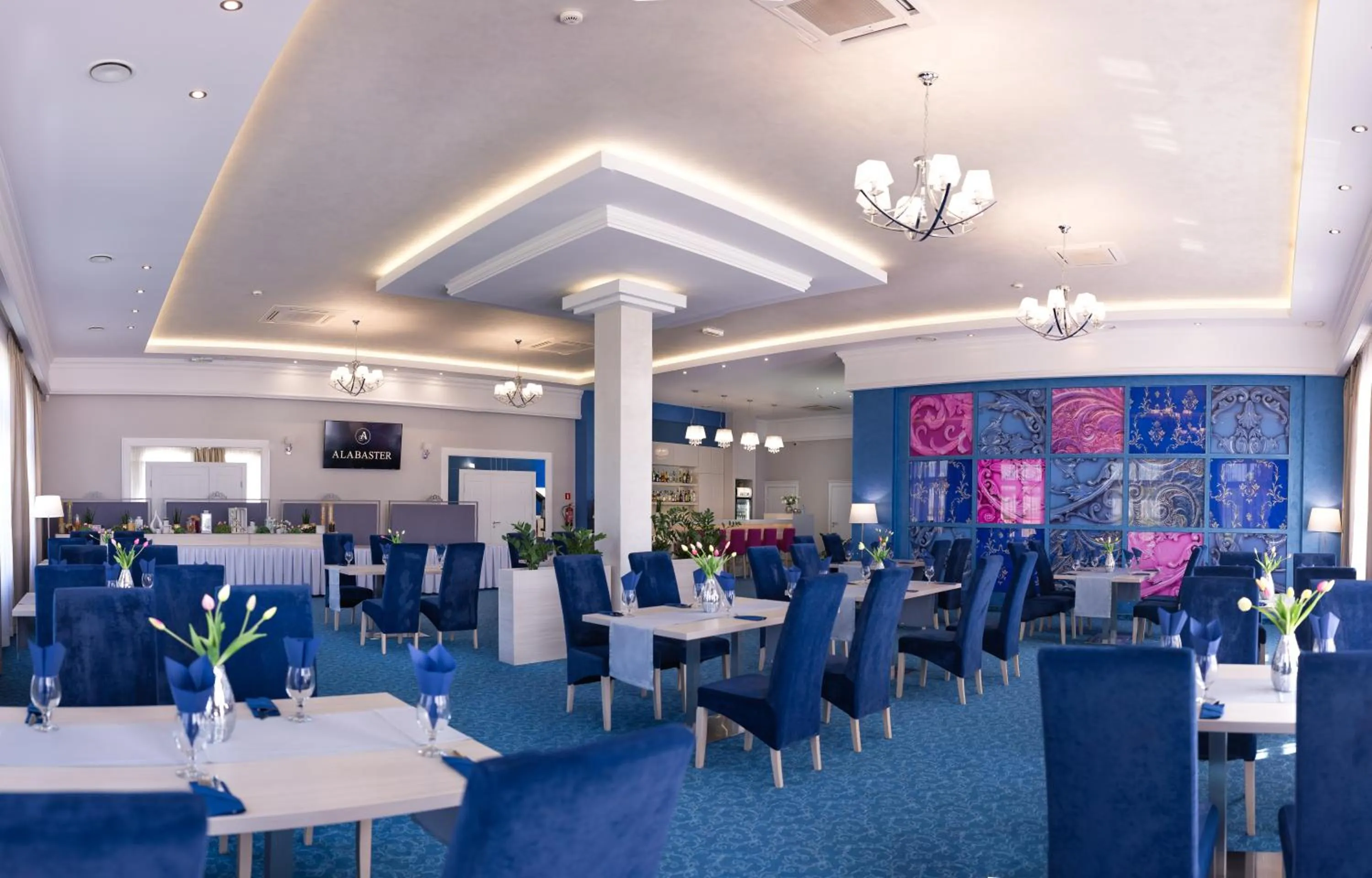 Restaurant/places to eat in Alabaster Rezydencja