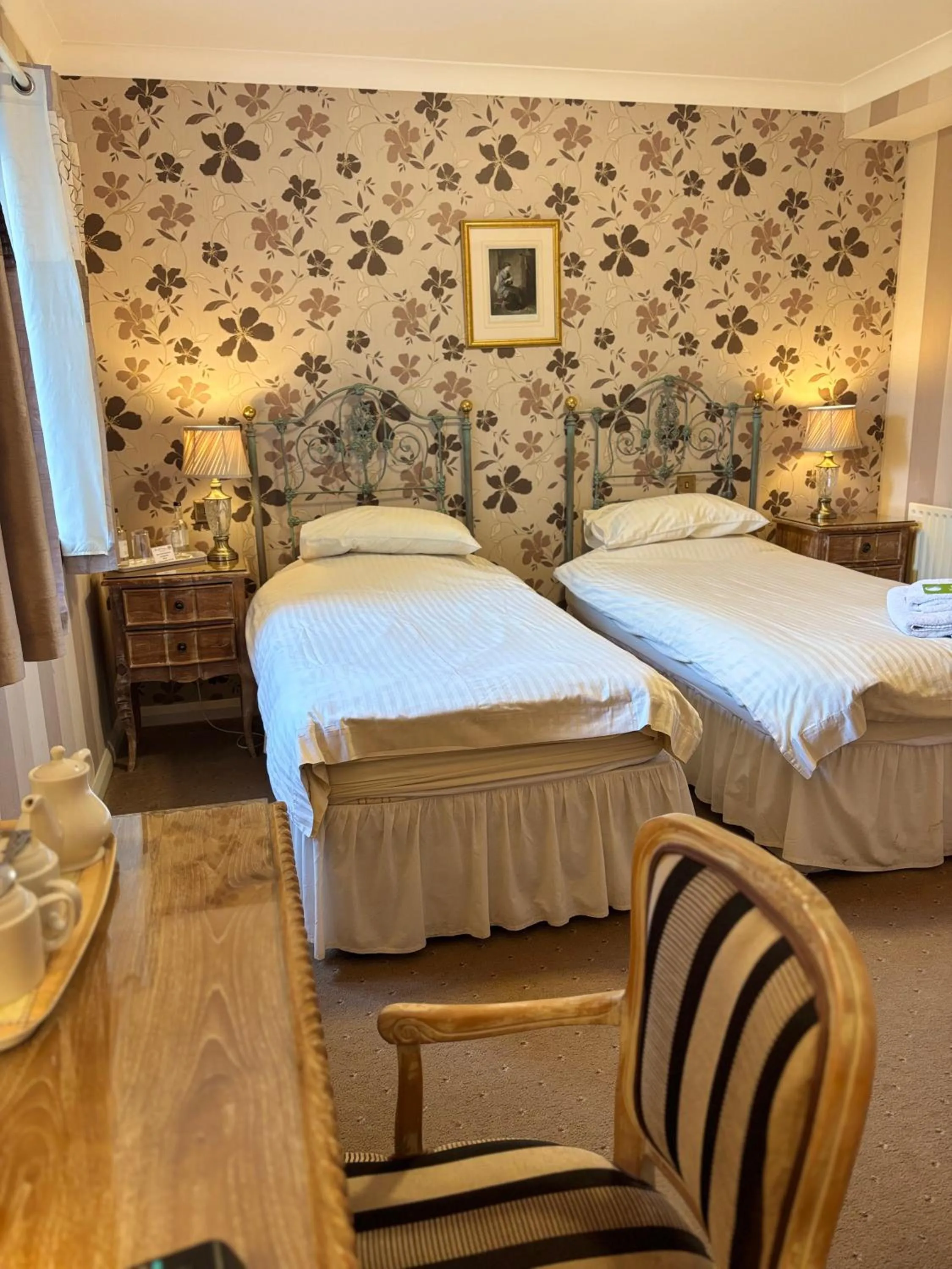 Bedroom, Bed in Albright Hussey Manor