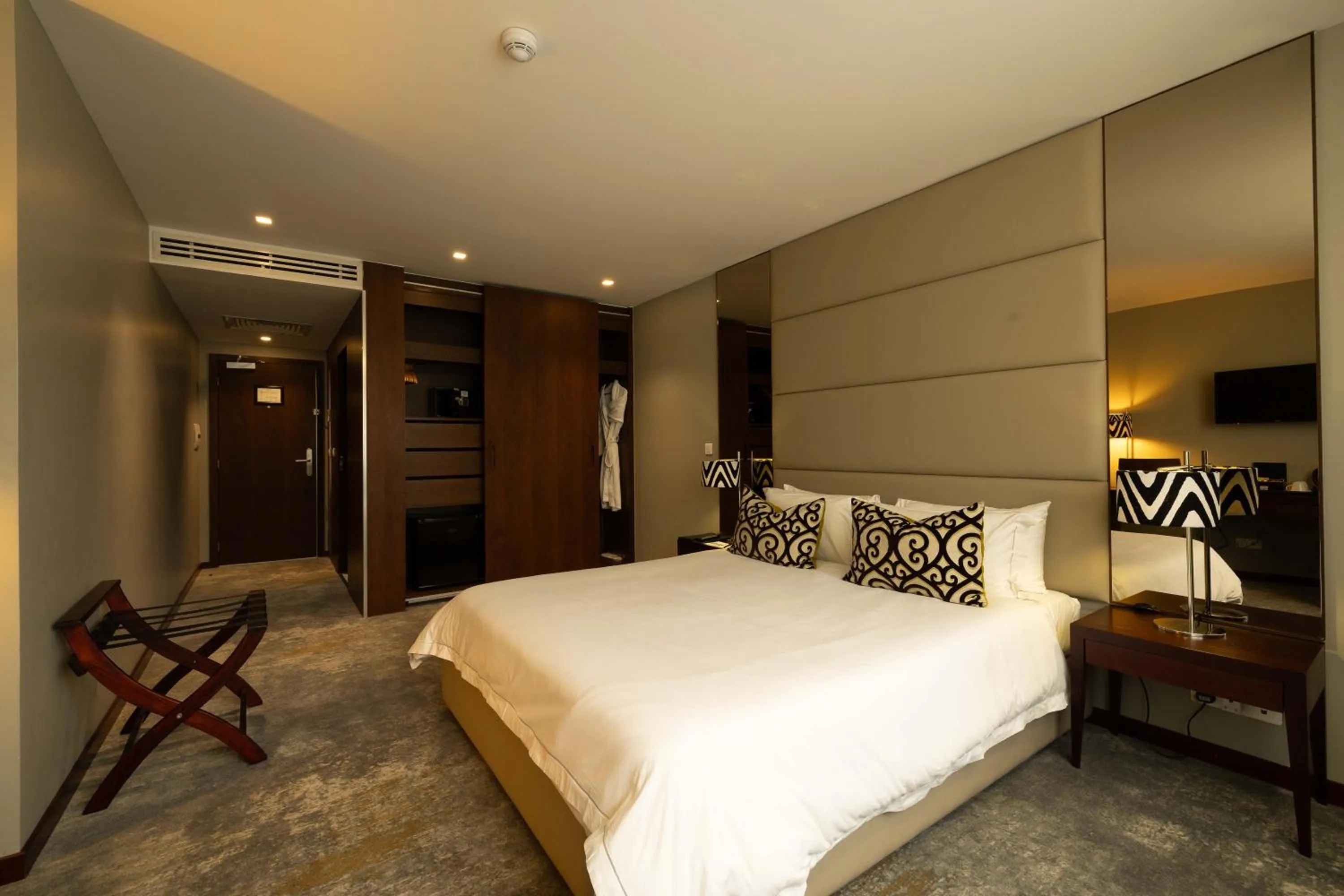 Property building, Bed in Fiesta Residences Boutique Hotel and Serviced Apartments.