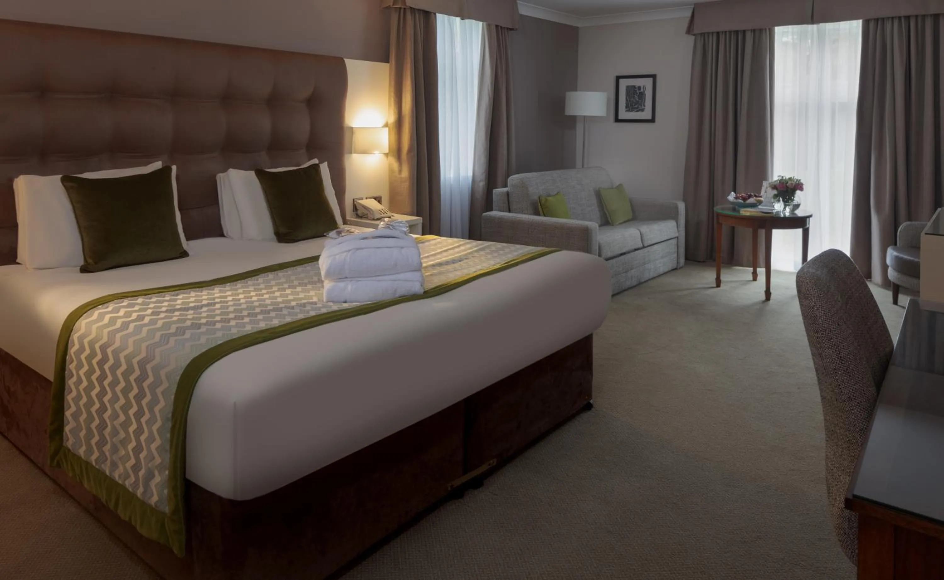 Bedroom, Bed in Albrighton Hall Hotel and Spa, a member of Radisson Individuals