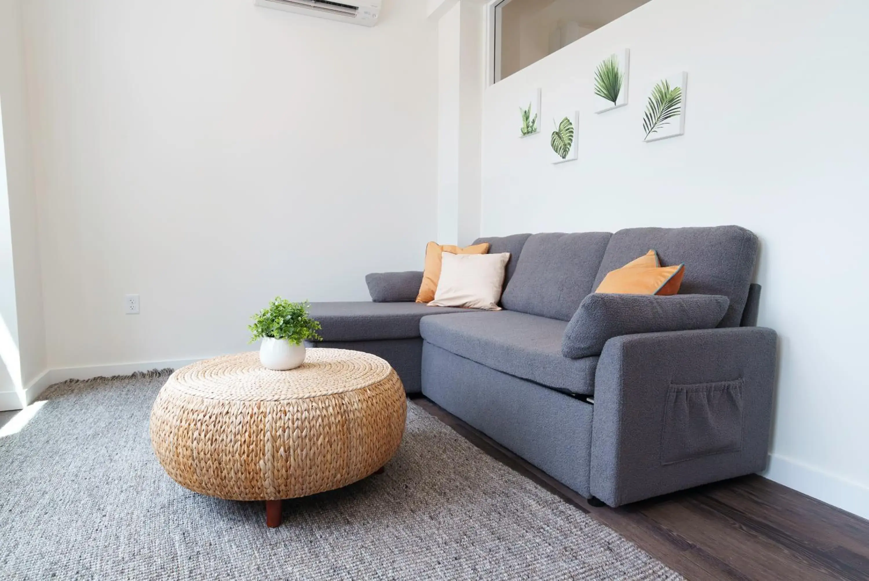 Deluxe One-Bedroom Apartment in The Standard Downtown Columbus Deluxe One-Bedroom Apartment in The Standard Downtown Columbus