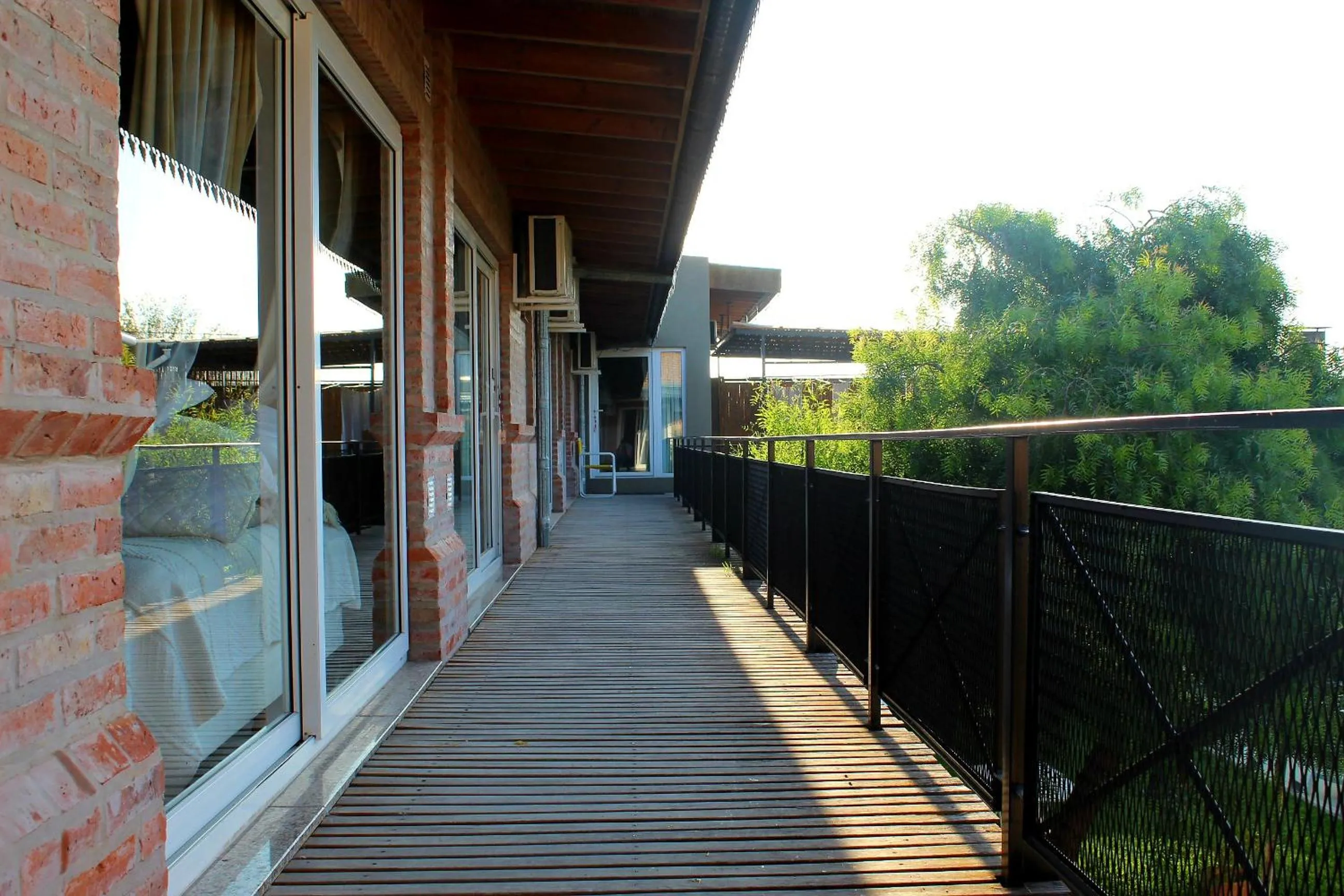 Marvic Hotel