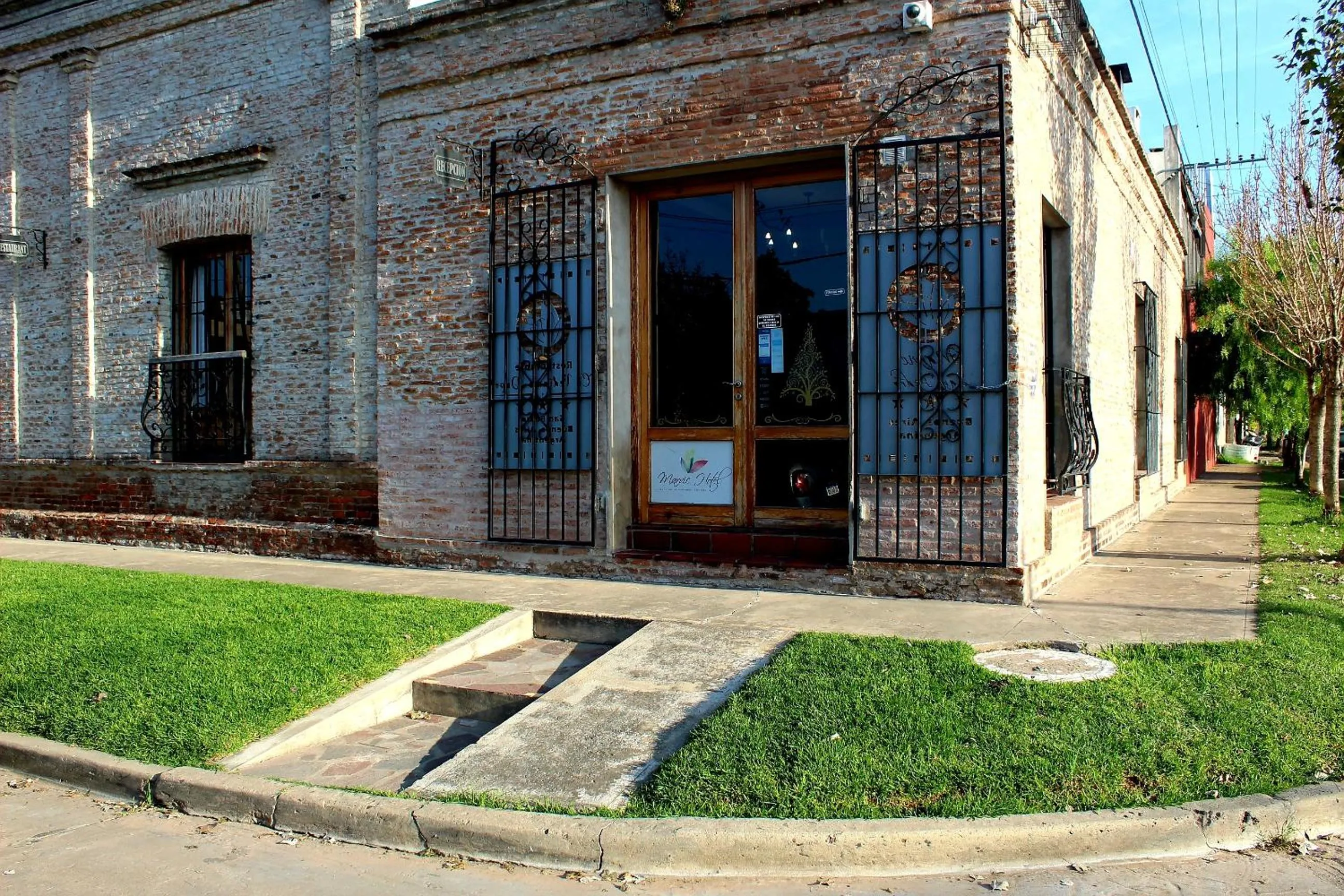 Marvic Hotel