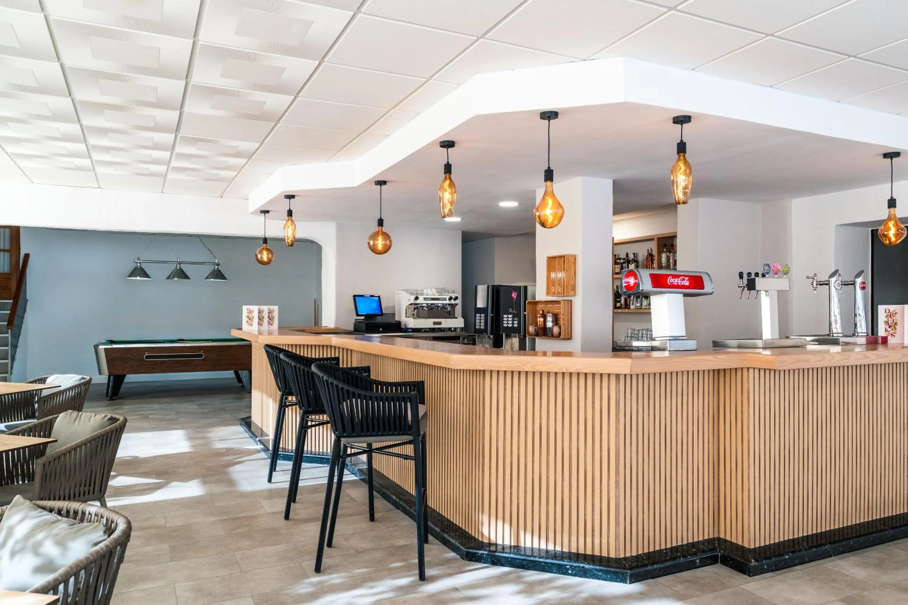 Lounge or bar in FERGUS Club Carema Splash