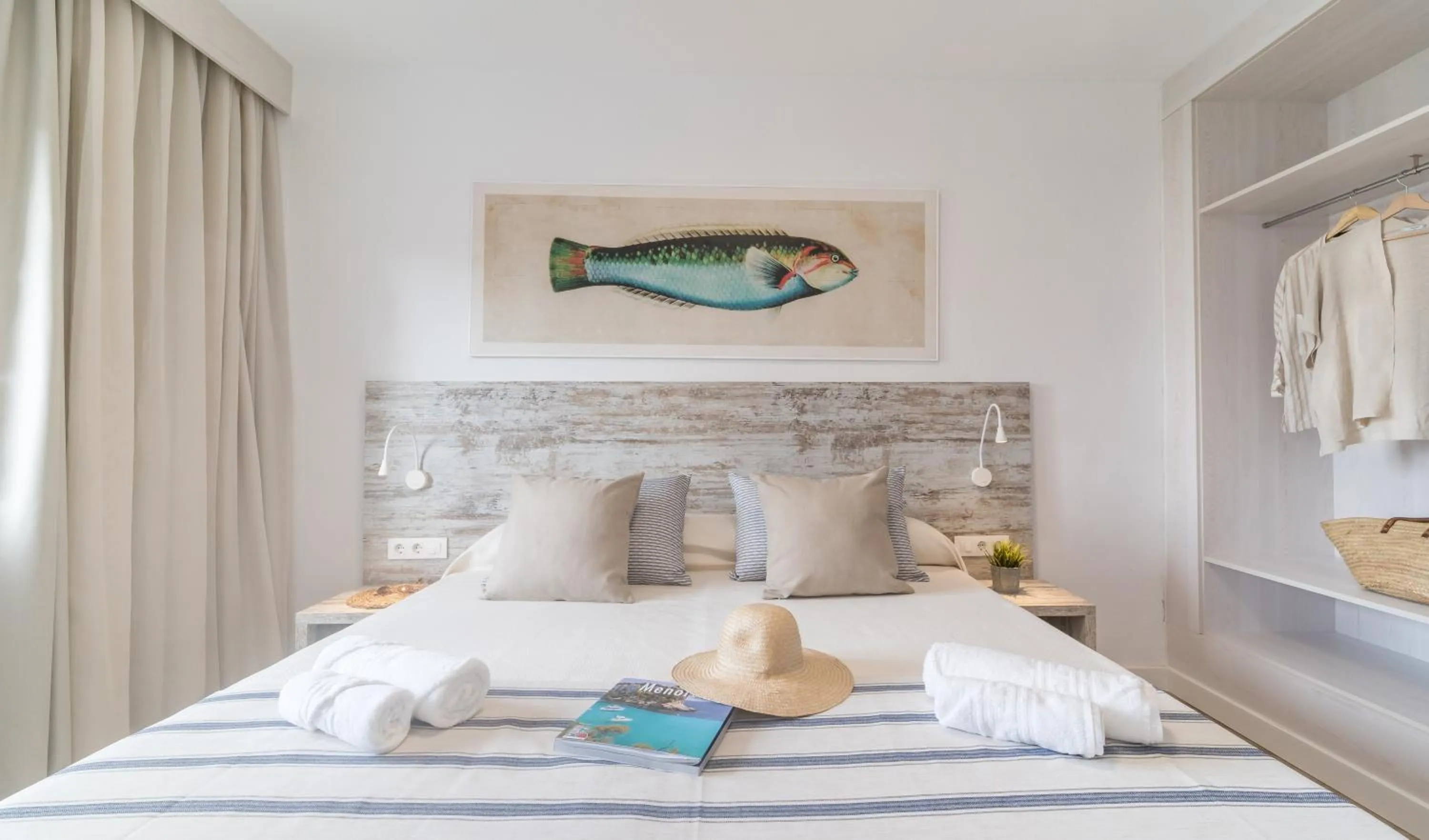 Bedroom, Bed in FERGUS Club Carema Splash