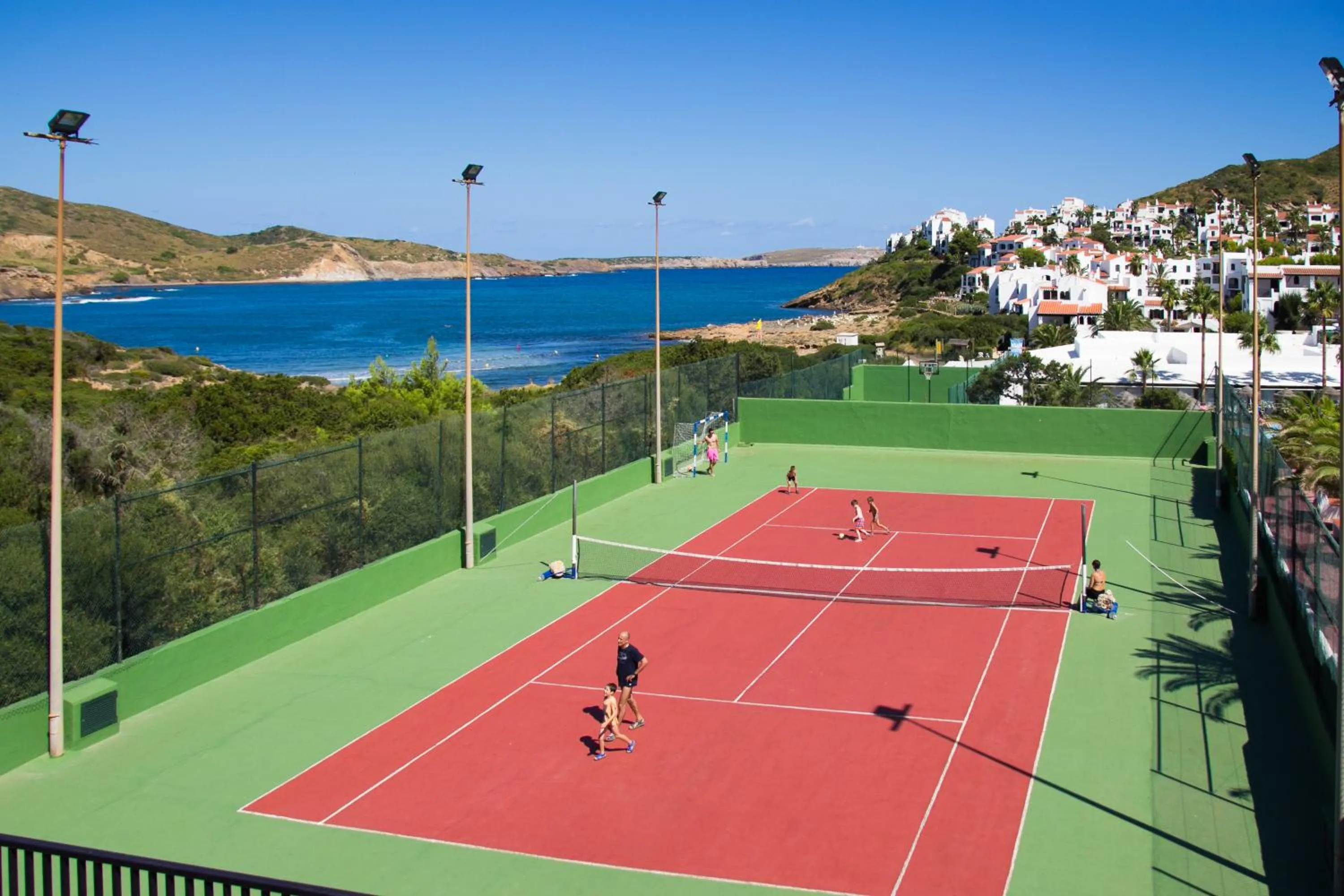 Tennis court in FERGUS Club Carema Splash
