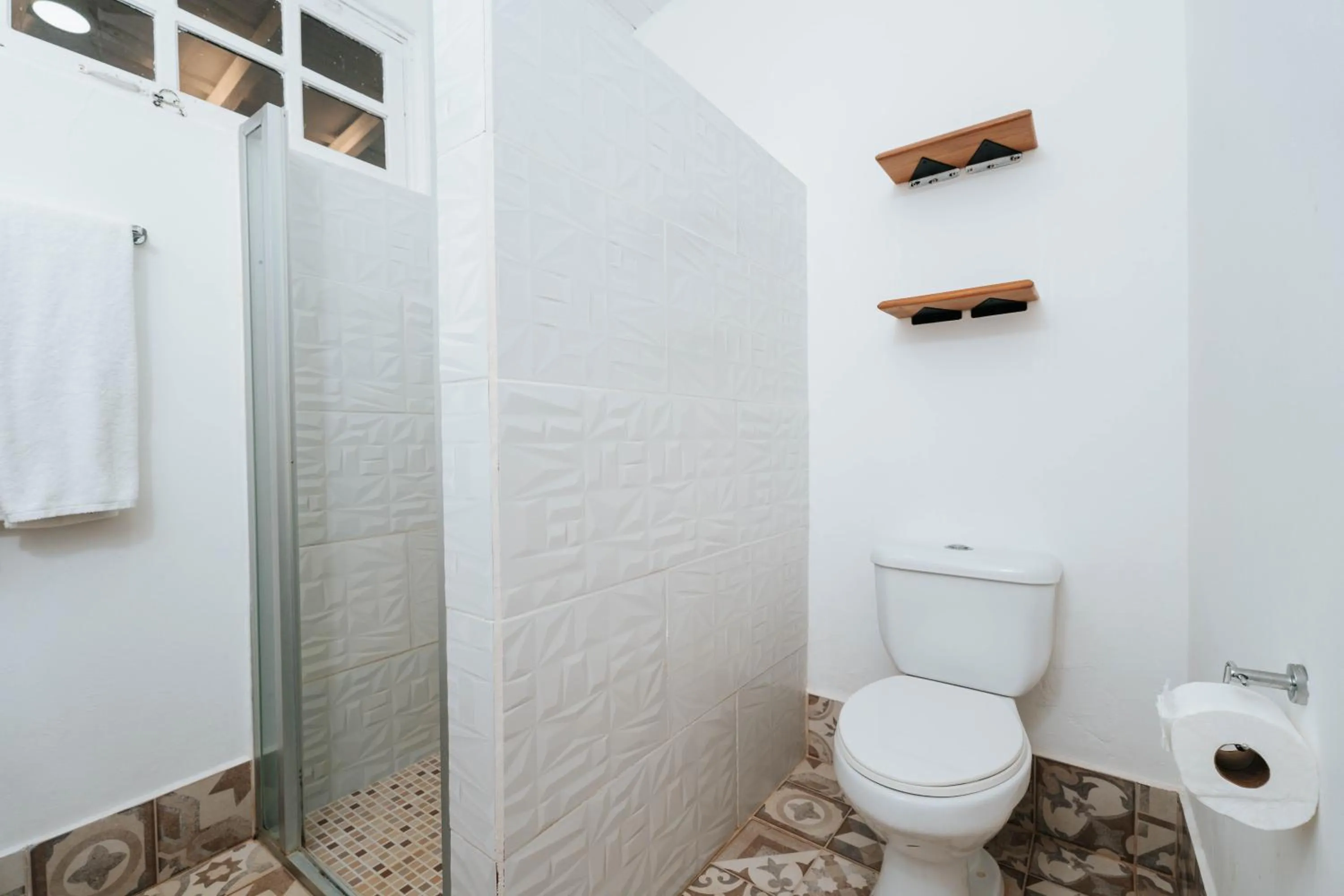 Shower in Villa Marina Hotel