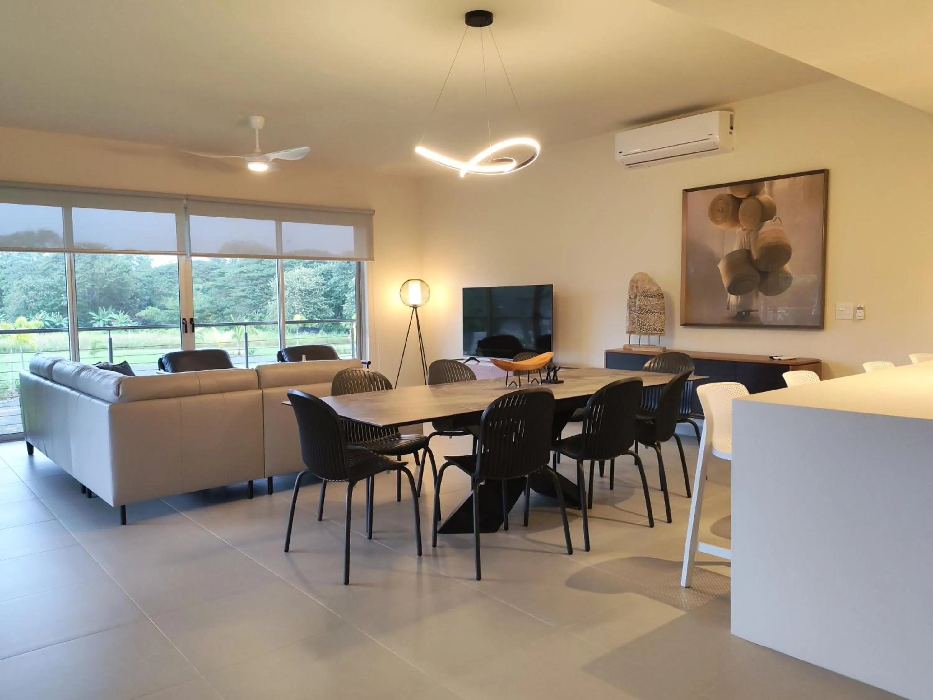 TV and multimedia in Villa Marina Hotel