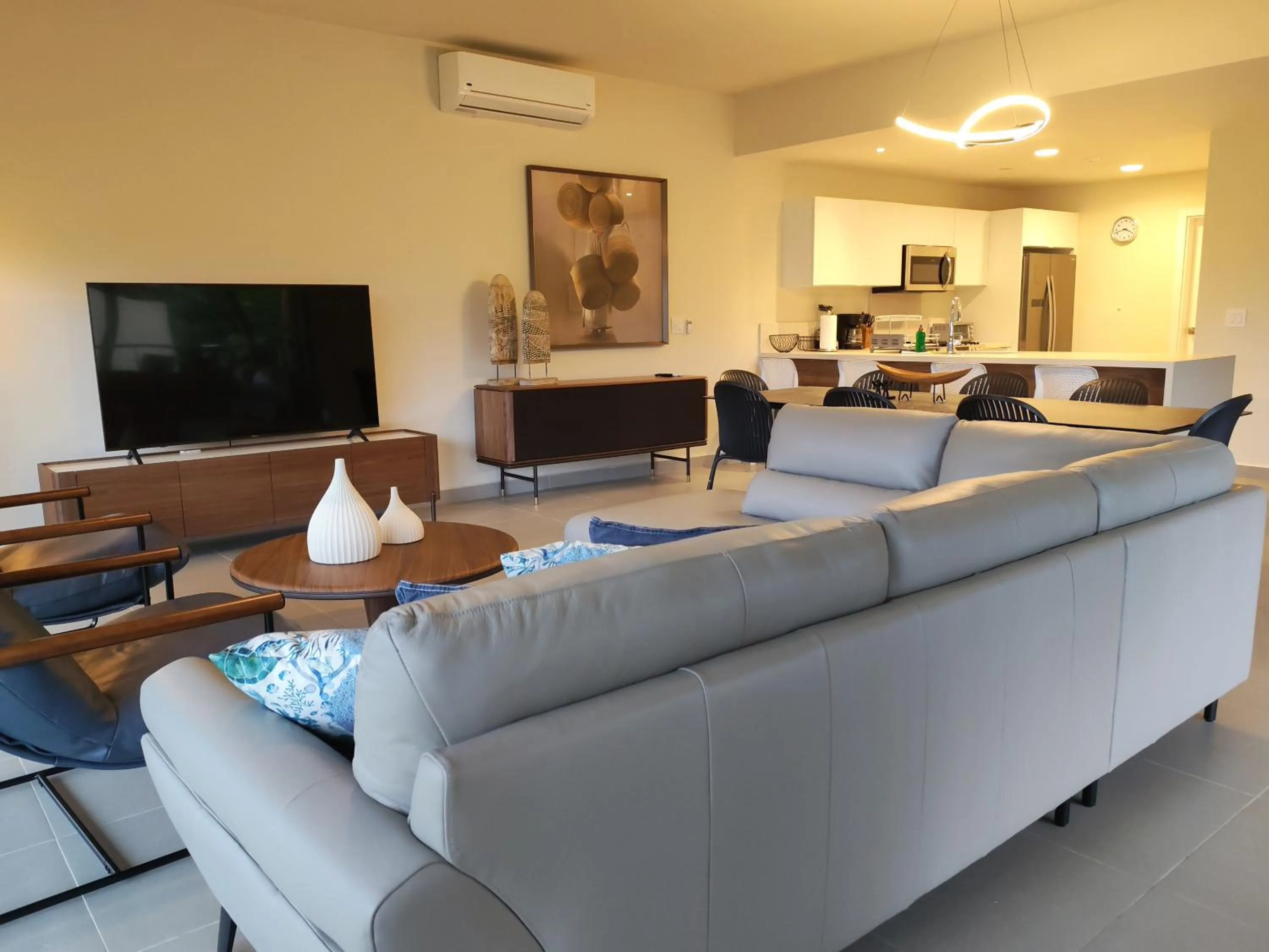 TV and multimedia in Villa Marina Hotel