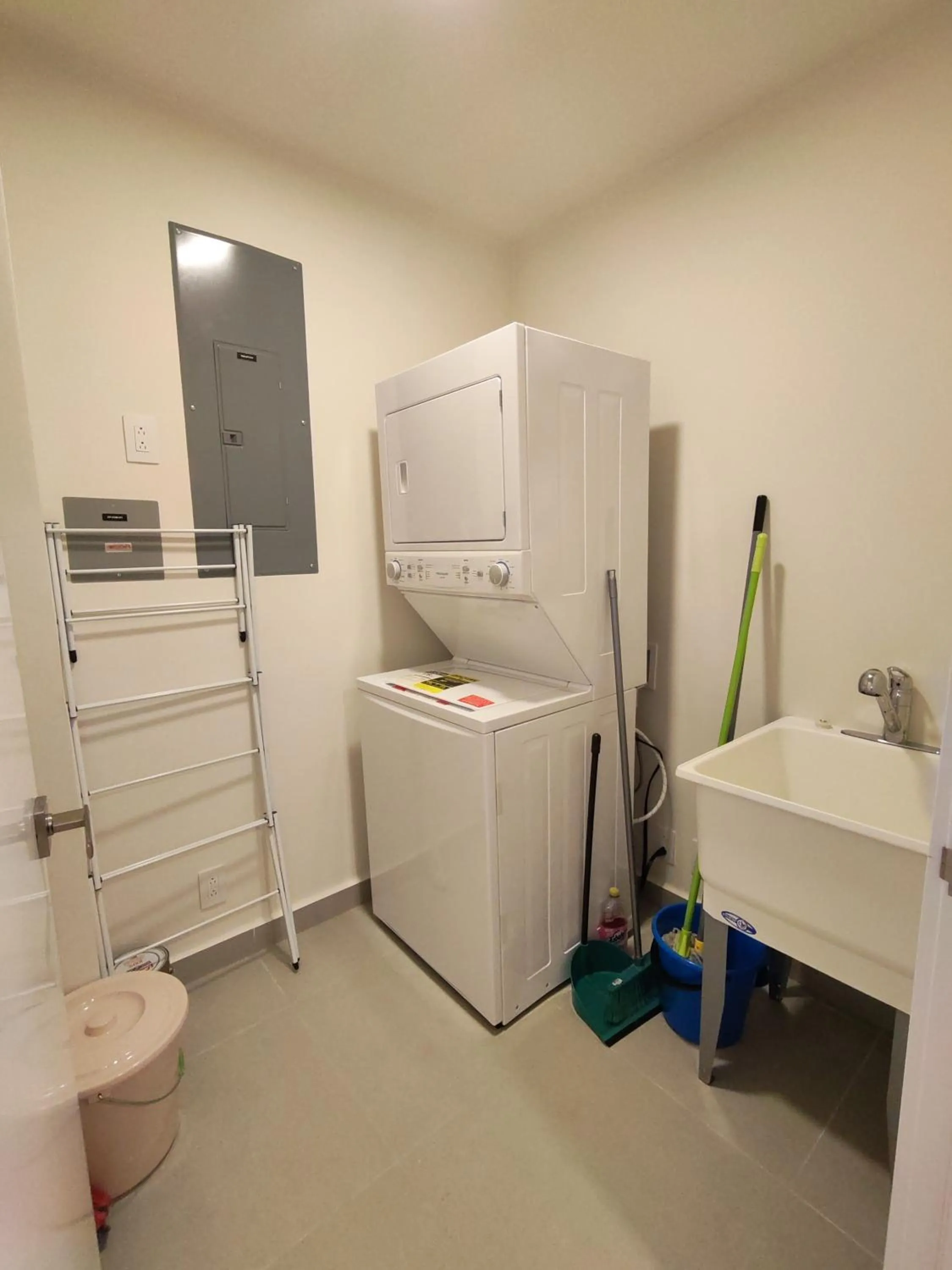 laundry in Villa Marina Hotel