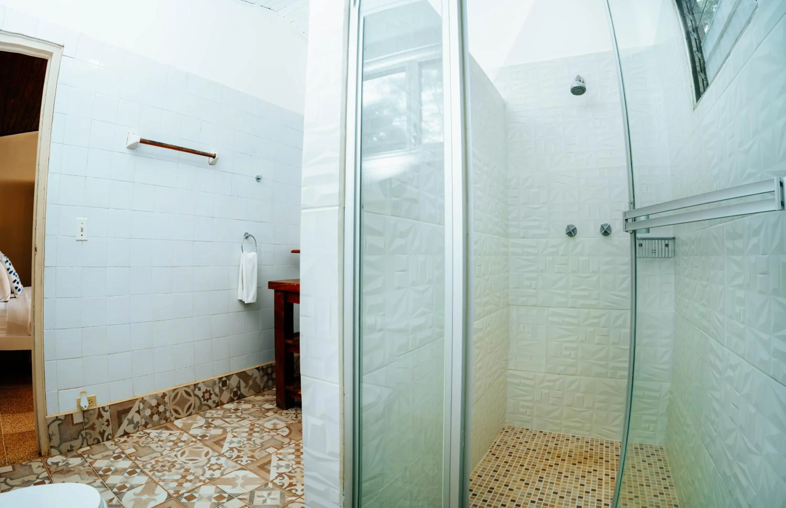 Shower in Villa Marina Hotel