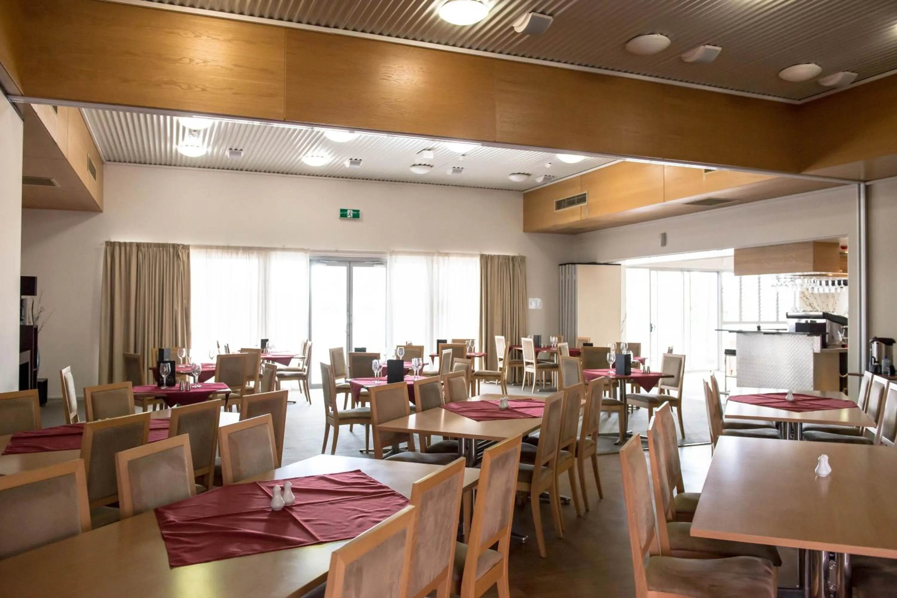 Breakfast in Capella Coach Inn