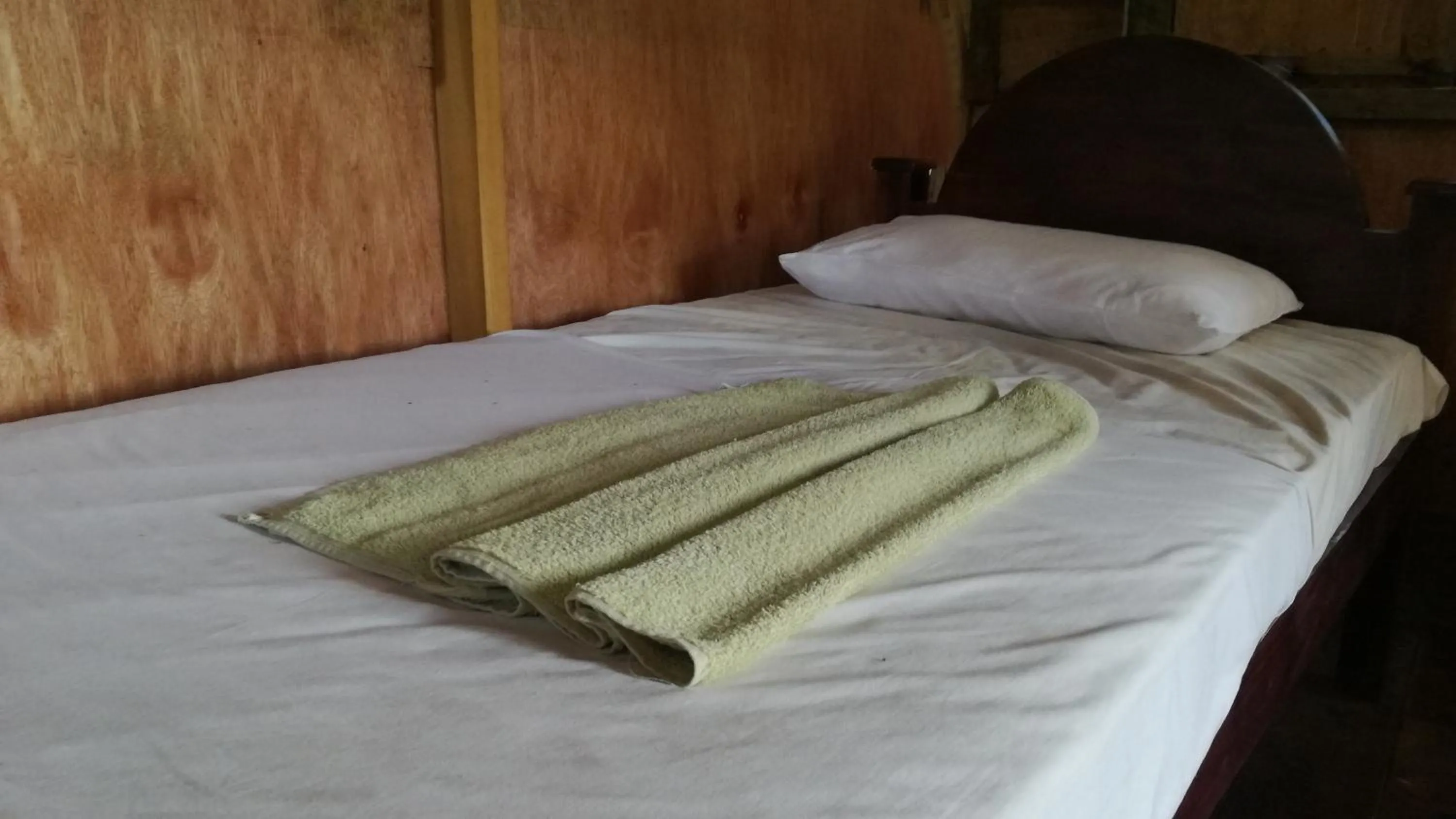 Bed in Sigiri Forest View