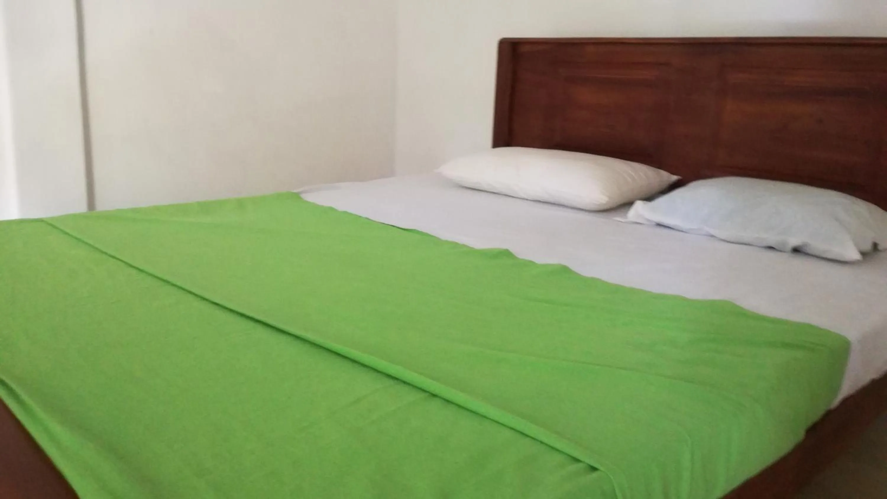 Bed in Sigiri Forest View