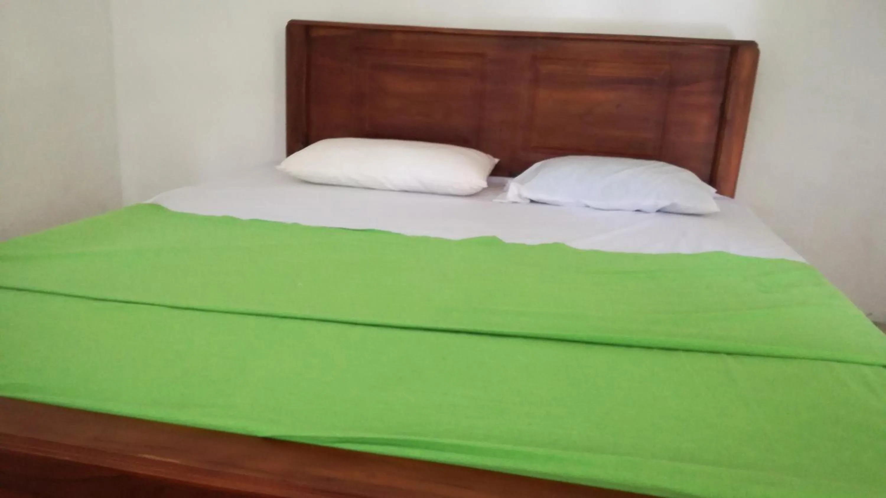 Bed in Sigiri Forest View