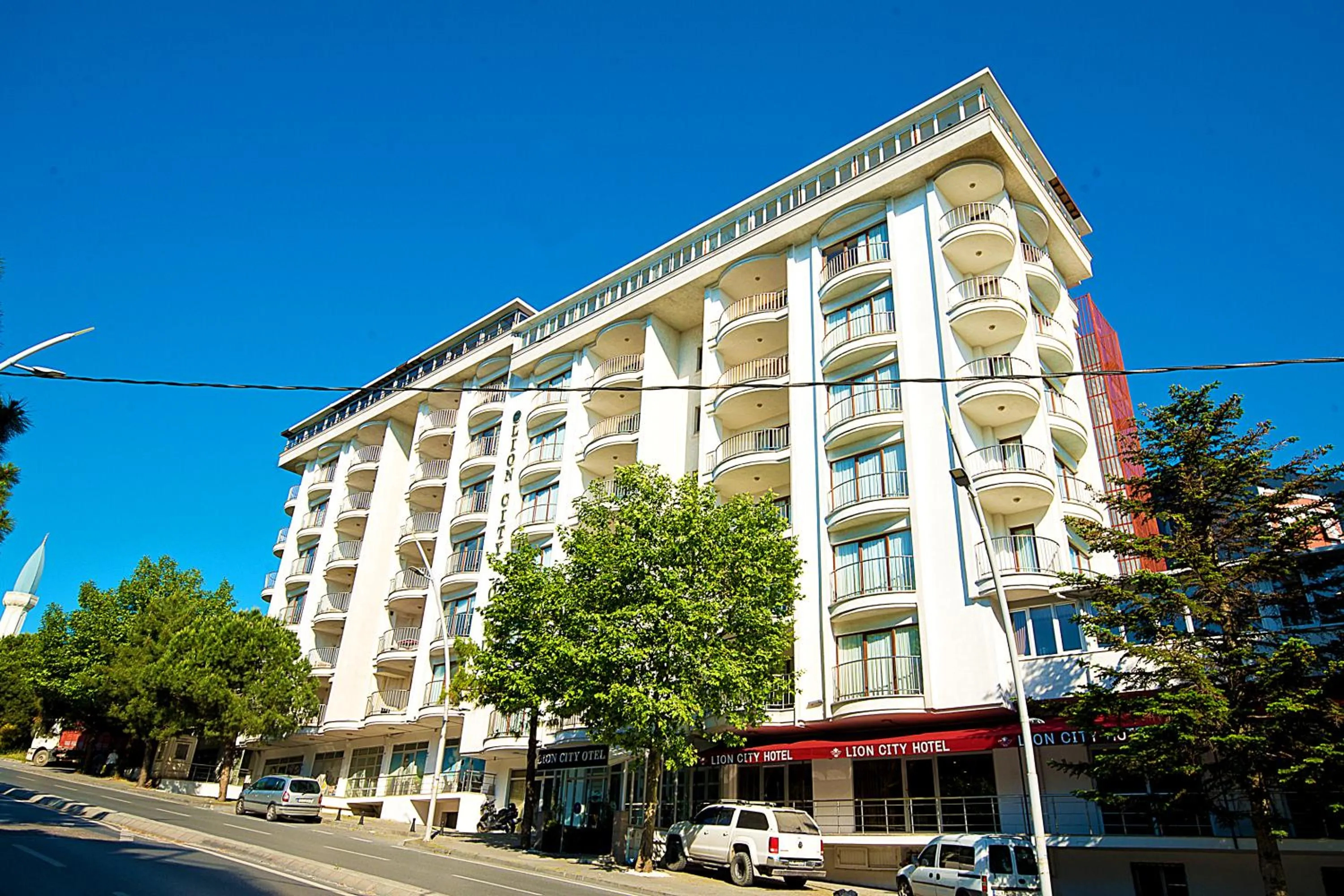 Property building in Lion City Hotel