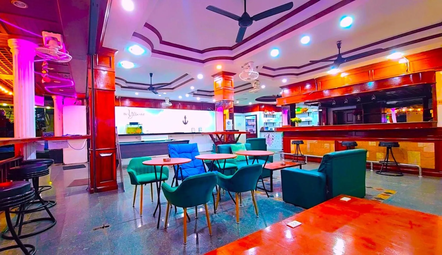 Lounge or bar in Hack Patong Beach Hotel