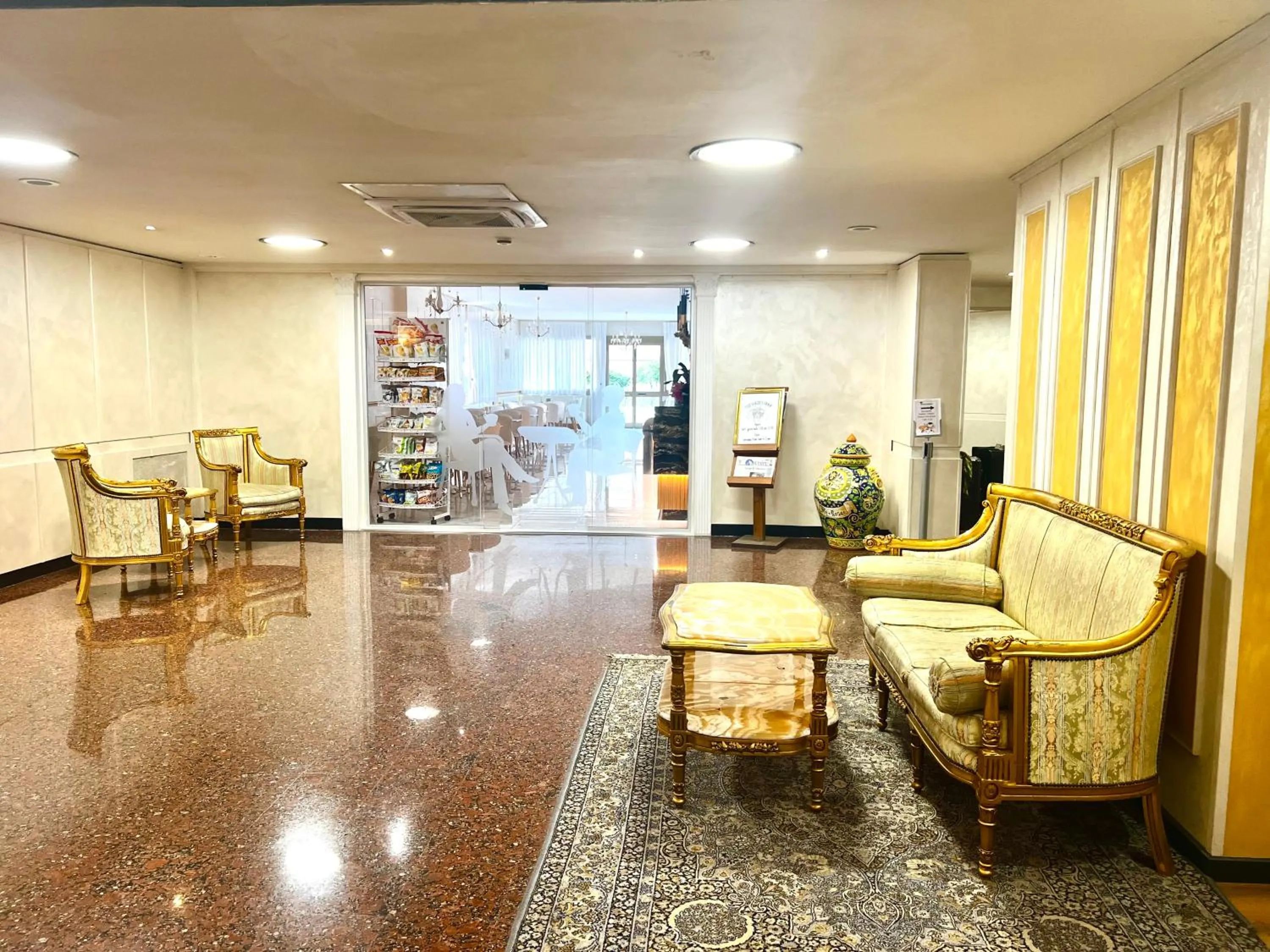Lobby or reception in Parco Tirreno Hotel
