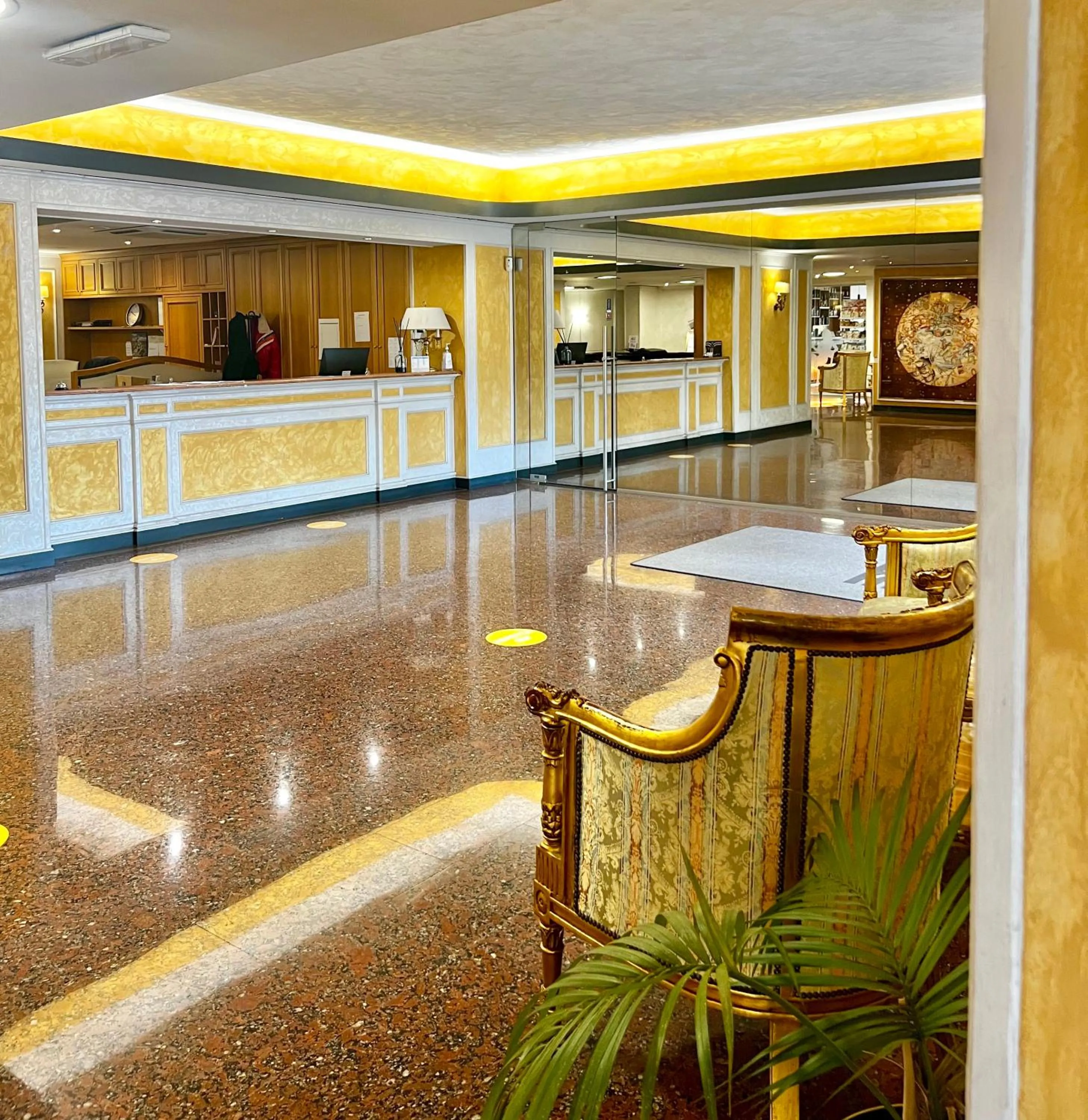 Lobby or reception in Parco Tirreno Hotel