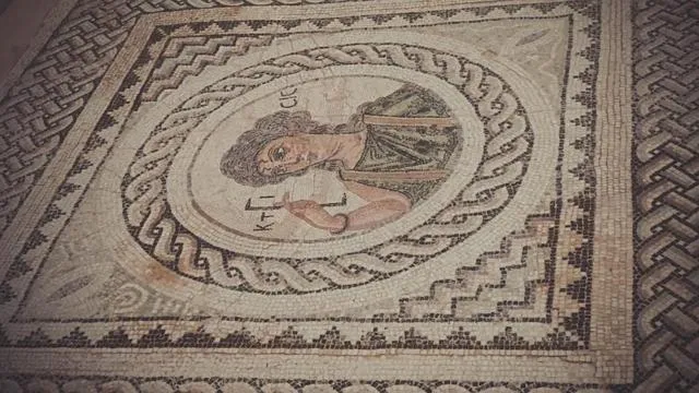 King Evelthon Beach Hotel & Resort