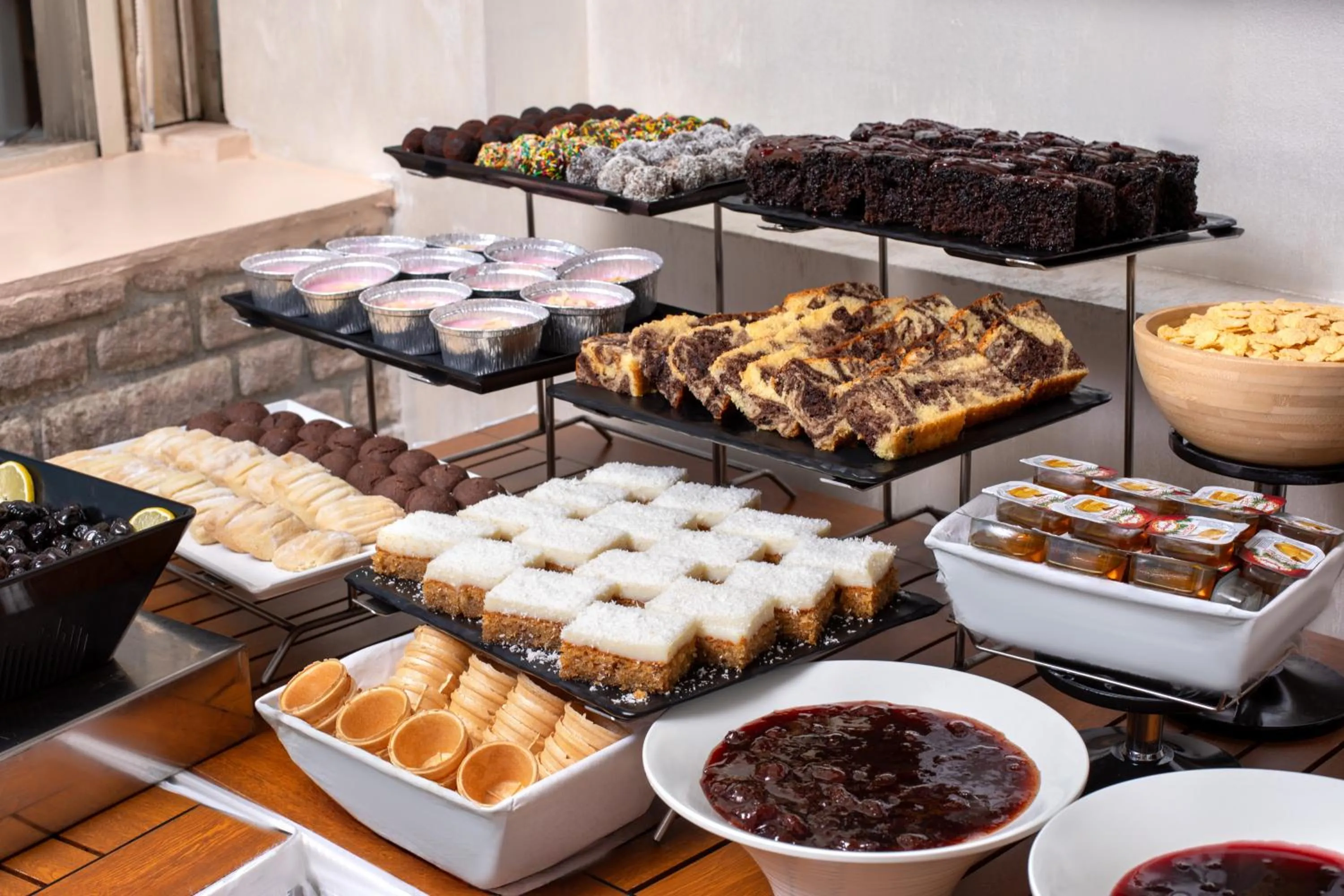 Food and drinks in Great Fortune Concept Hotel