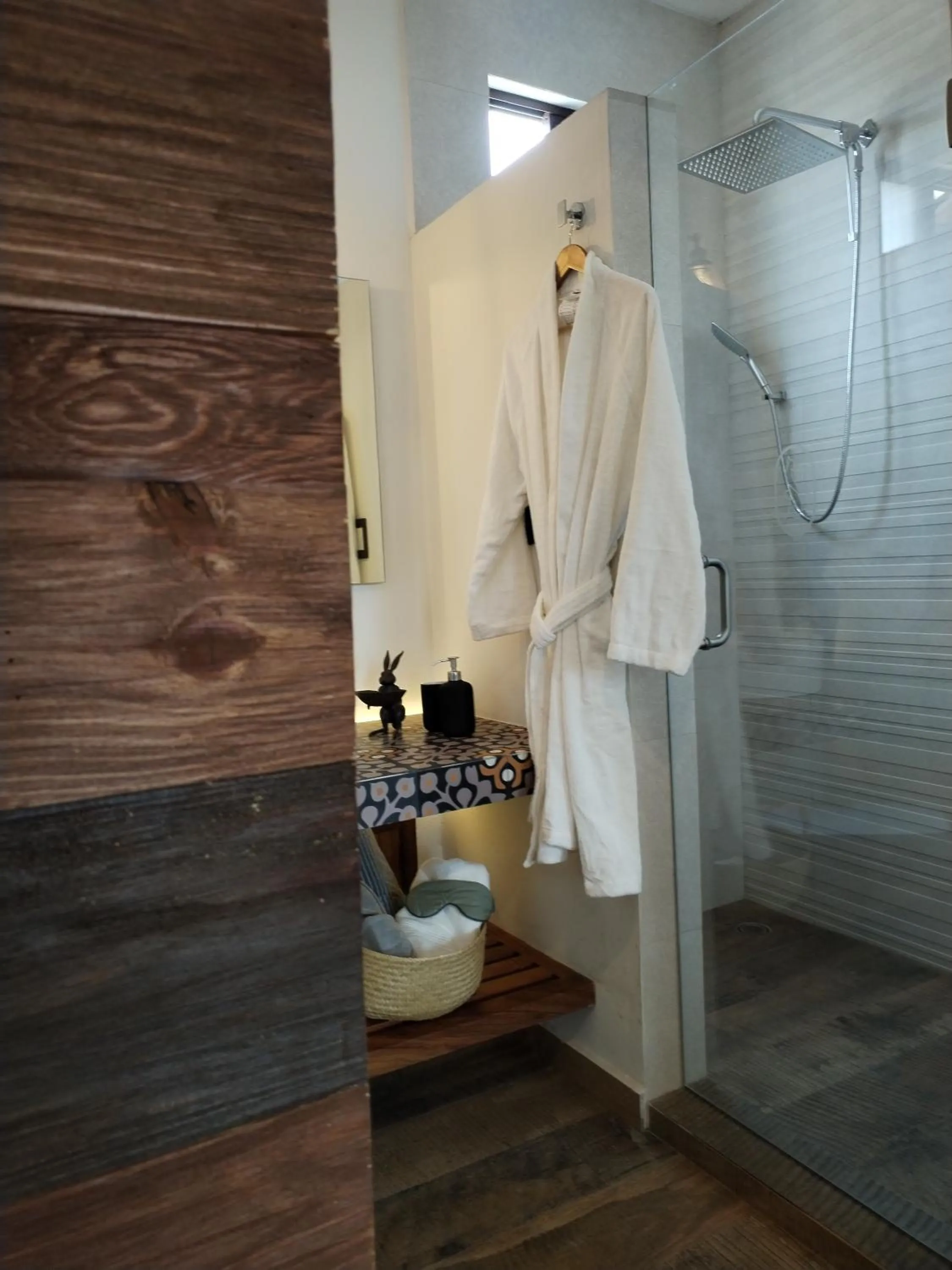 Shower in Hotel Casa Chanehque