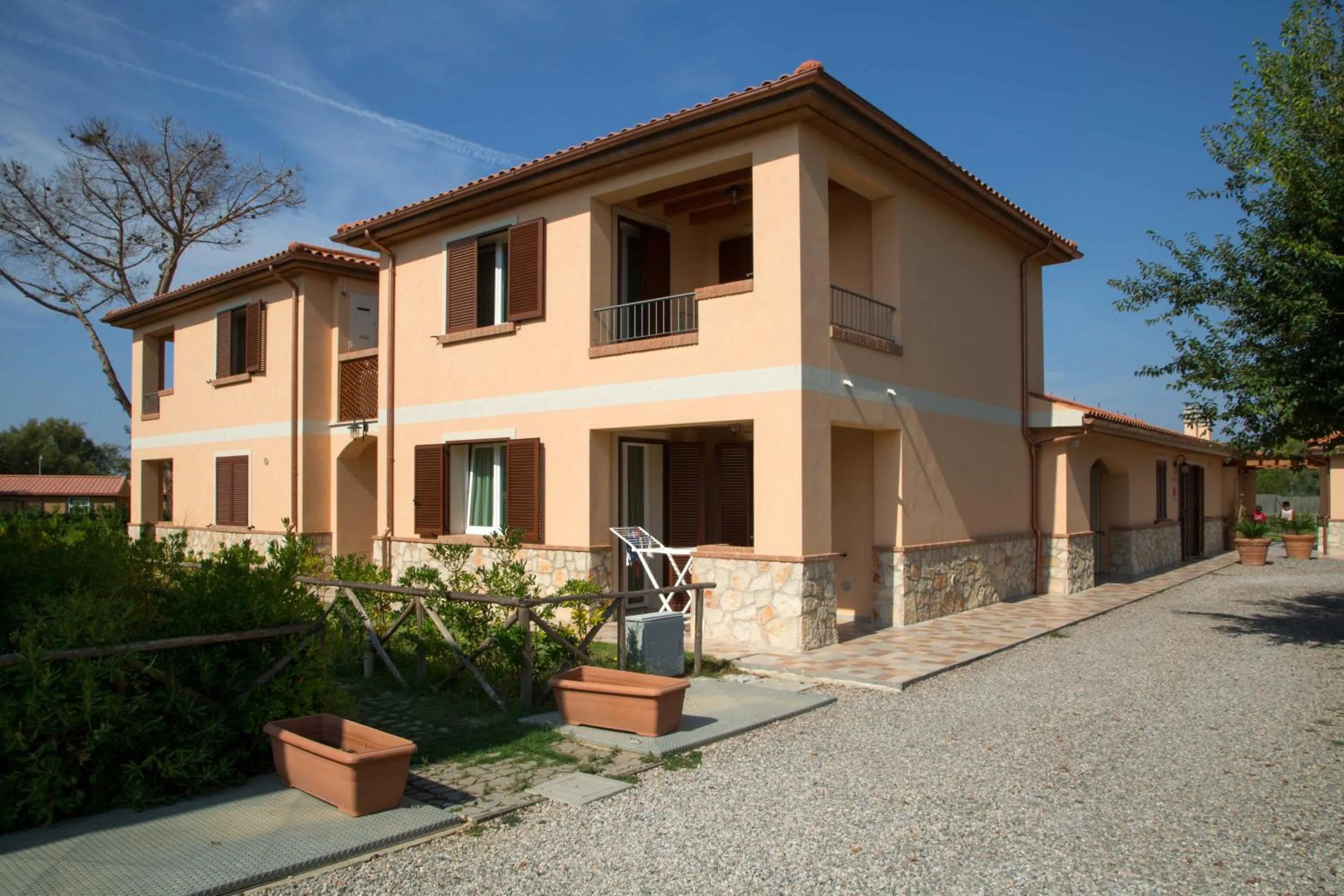 Property building in La Residenza del Golfo