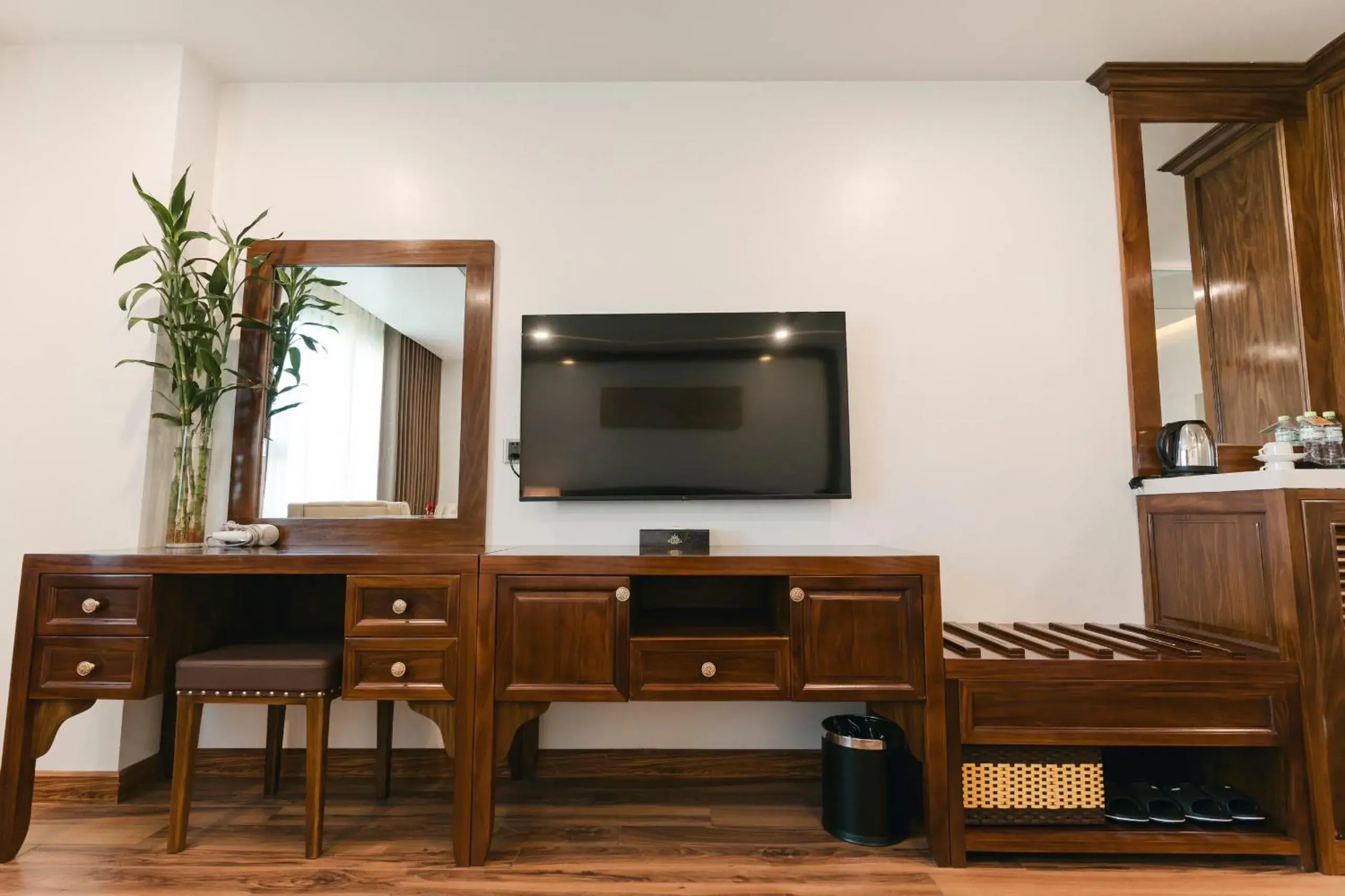 Menrva Hotel Menrva Hotel