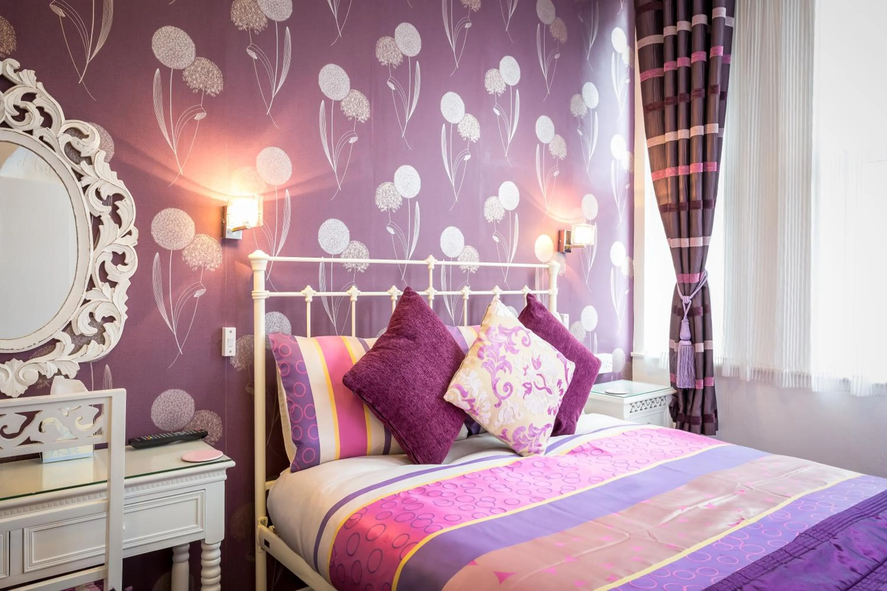 Bedroom in Arden Park Ensuite Rooms