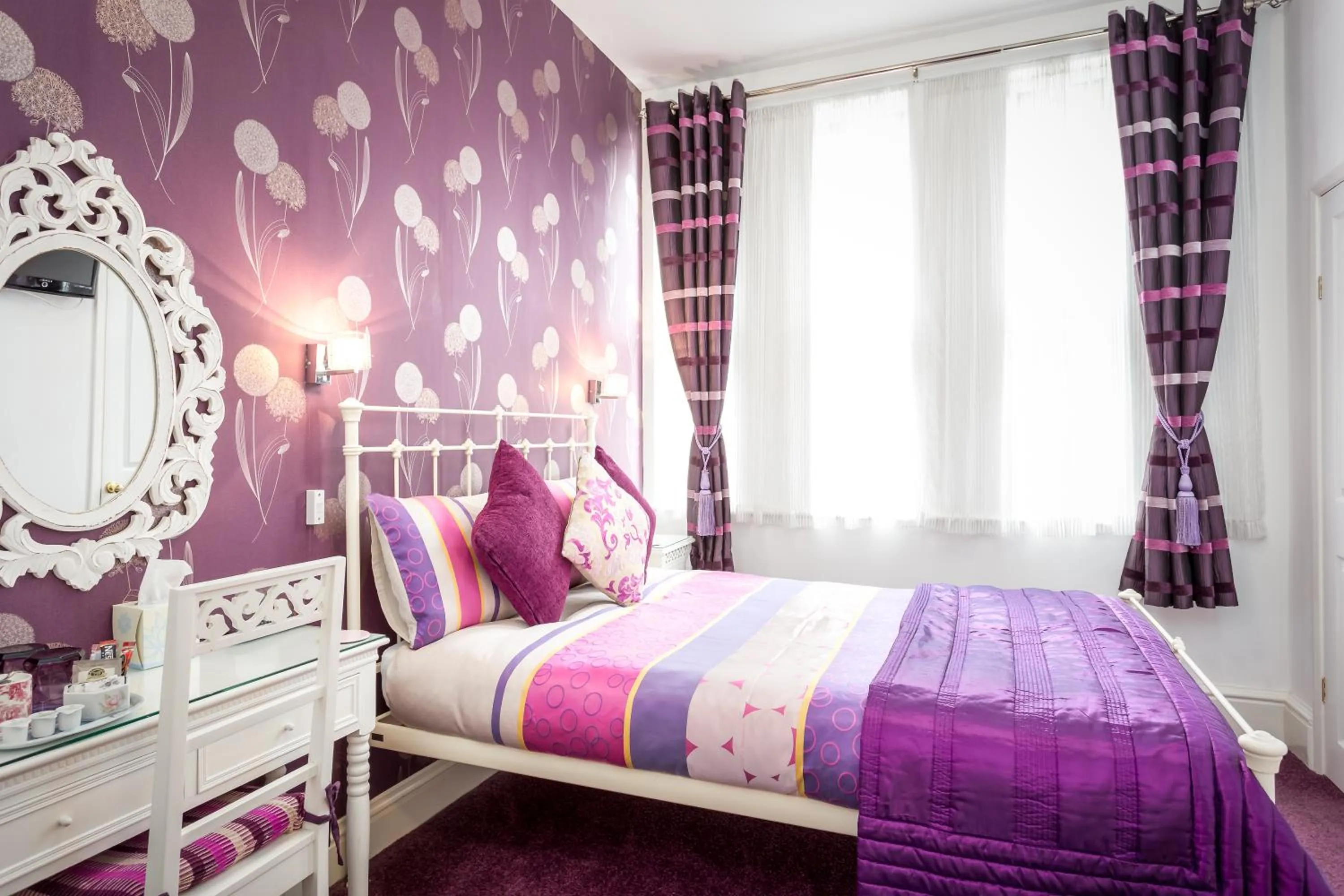 Bedroom in Arden Park Ensuite Rooms