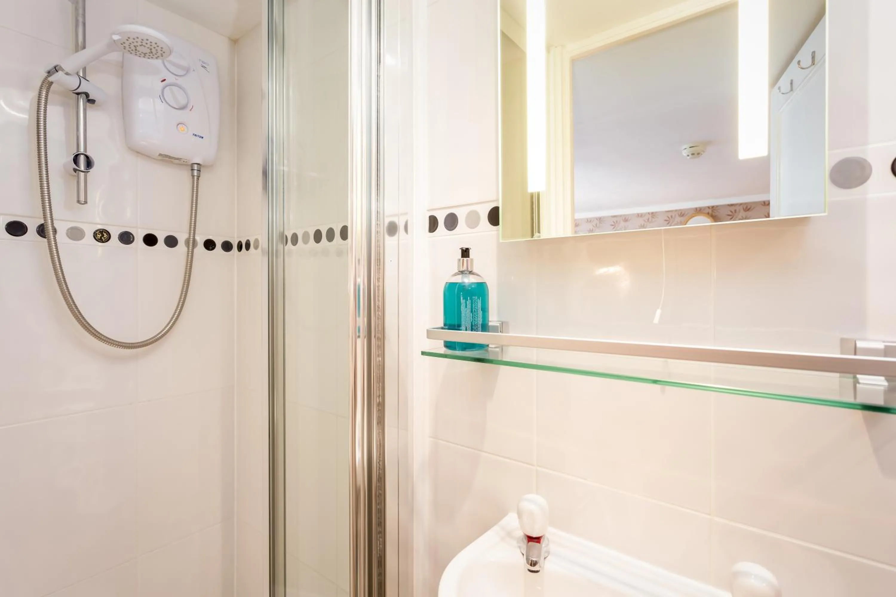 Bathroom in Arden Park Ensuite Rooms