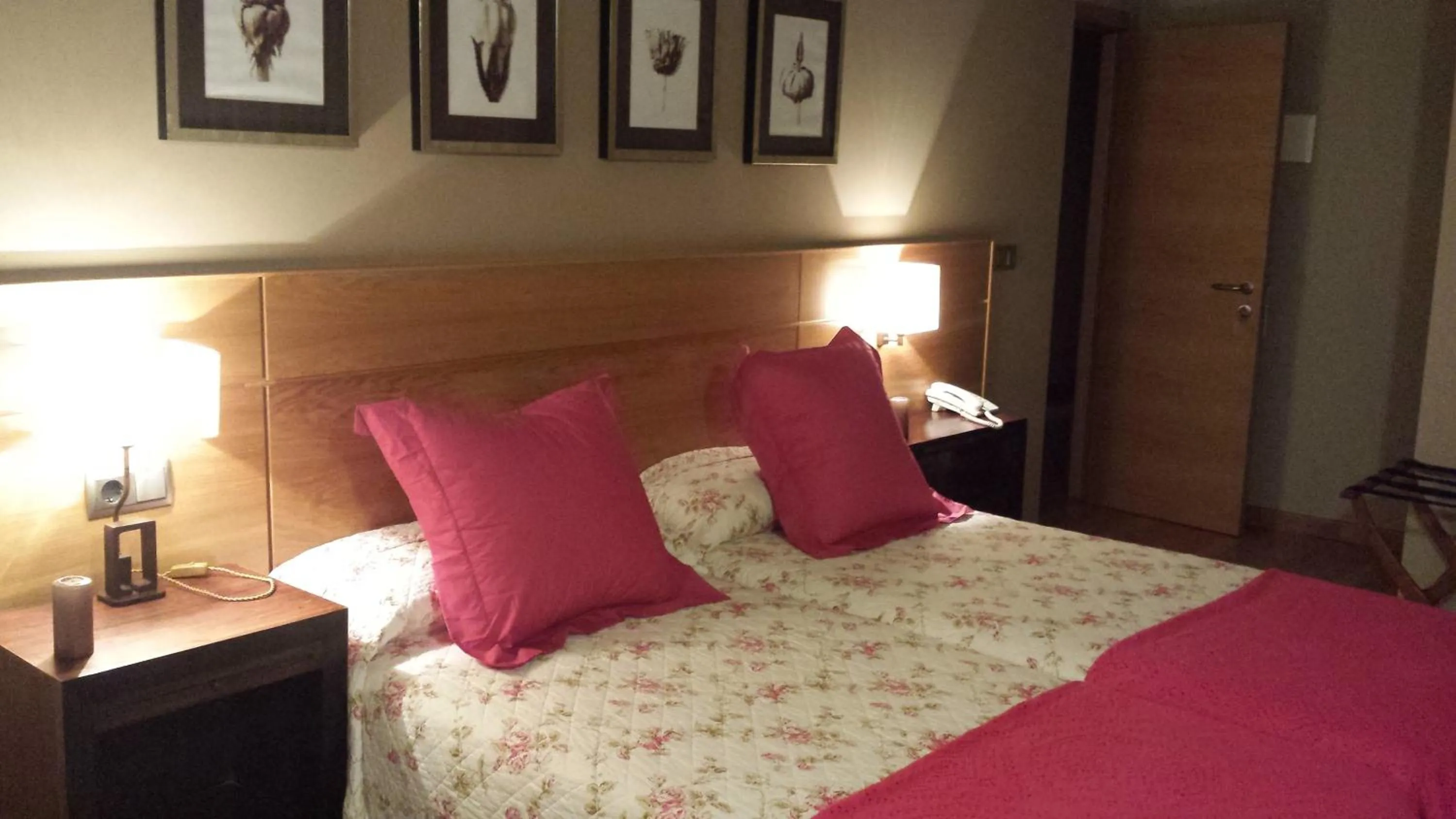 Bed in Hotel Viento del Norte