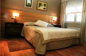 Photo of the whole room, Bed in Hotel Viento del Norte