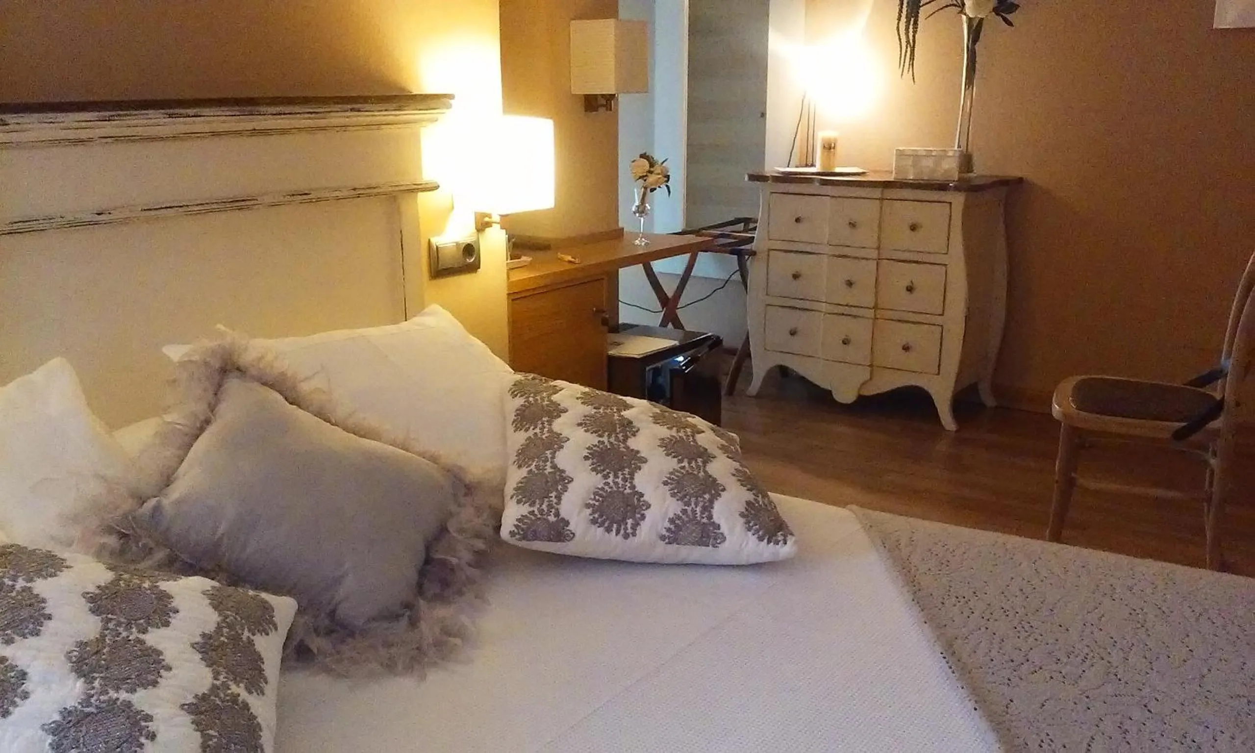 Bed in Hotel Viento del Norte