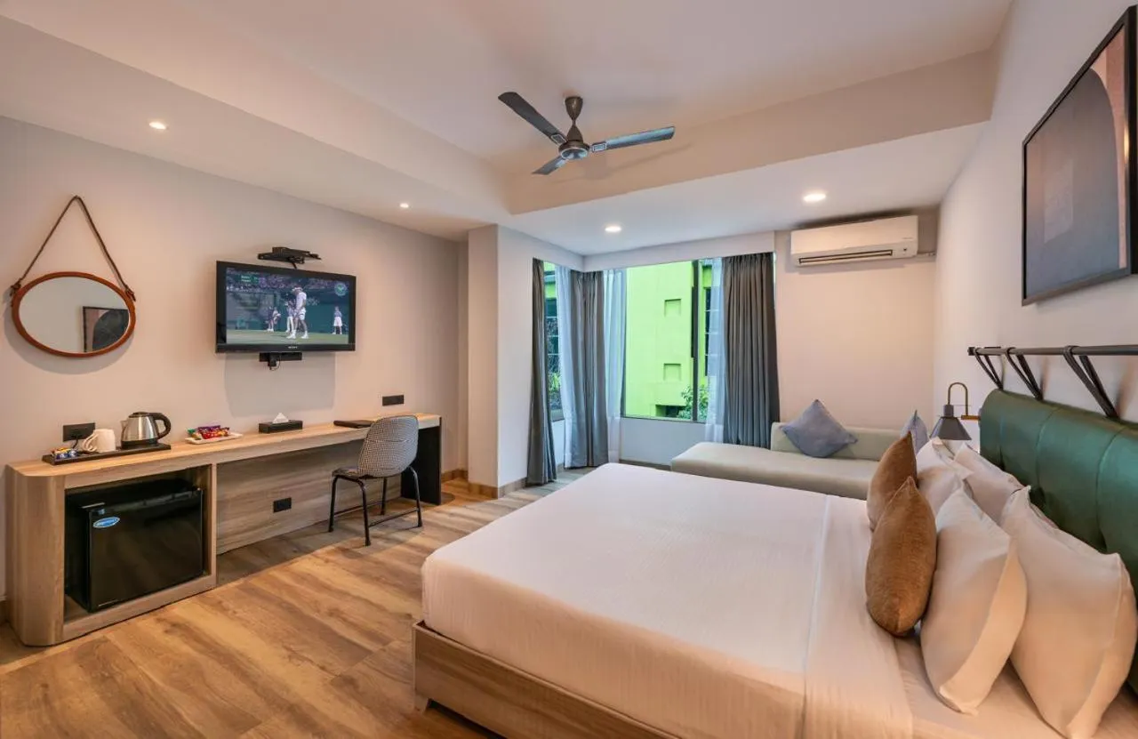 Bed in Comfort Inn Grand, Kaushambi