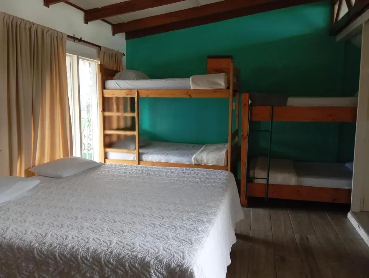 Deluxe Family Room in Gaudy's Hostel Deluxe Family Room in Gaudy's Hostel