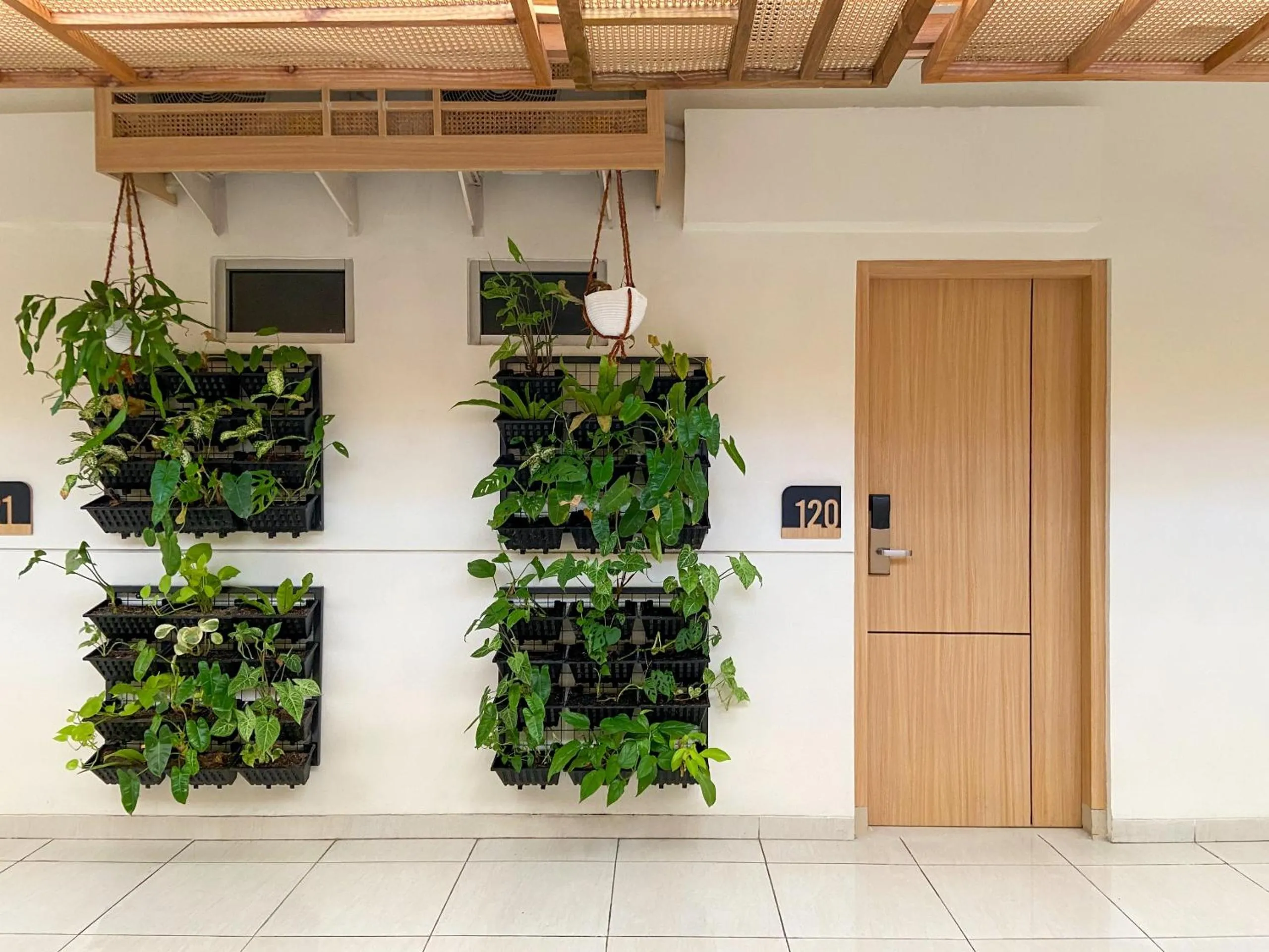 Property building in Masri Living by Daphna Management