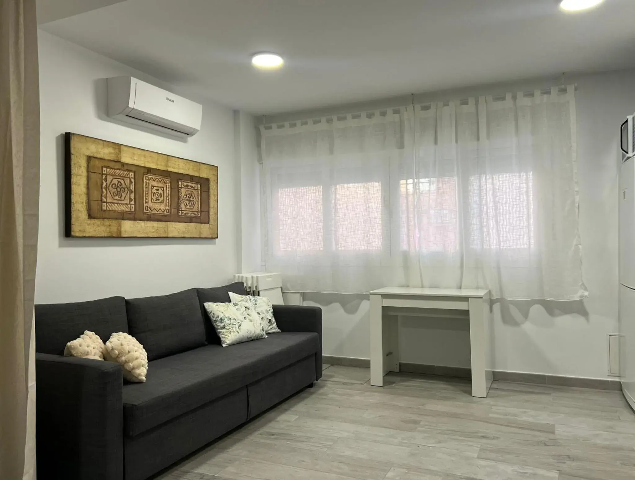 Apartment in Cozy Apartment up to 6 persons 3 min to Metro Apartment in Cozy Apartment up to 6 persons 3 min to Metro