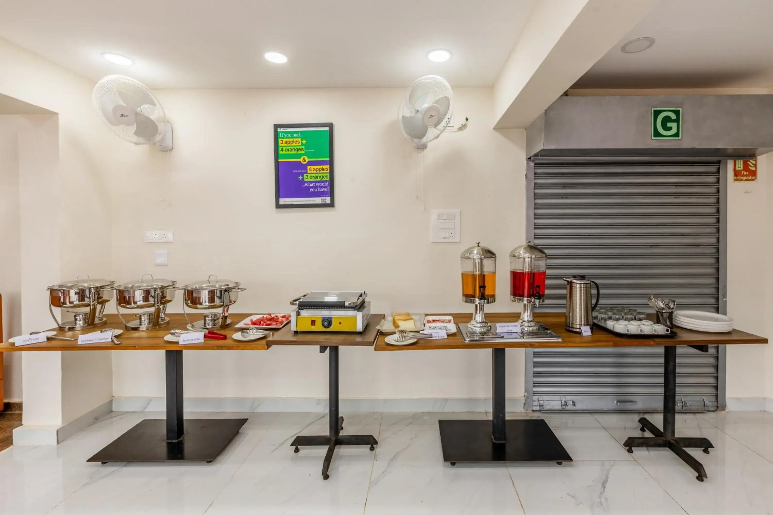 Restaurant/places to eat in Treebo Sky City Grand, 5 Min From Mangalore Airport Restaurant/places to eat in Treebo Sky City Grand, 5 Min From Mangalore Airport