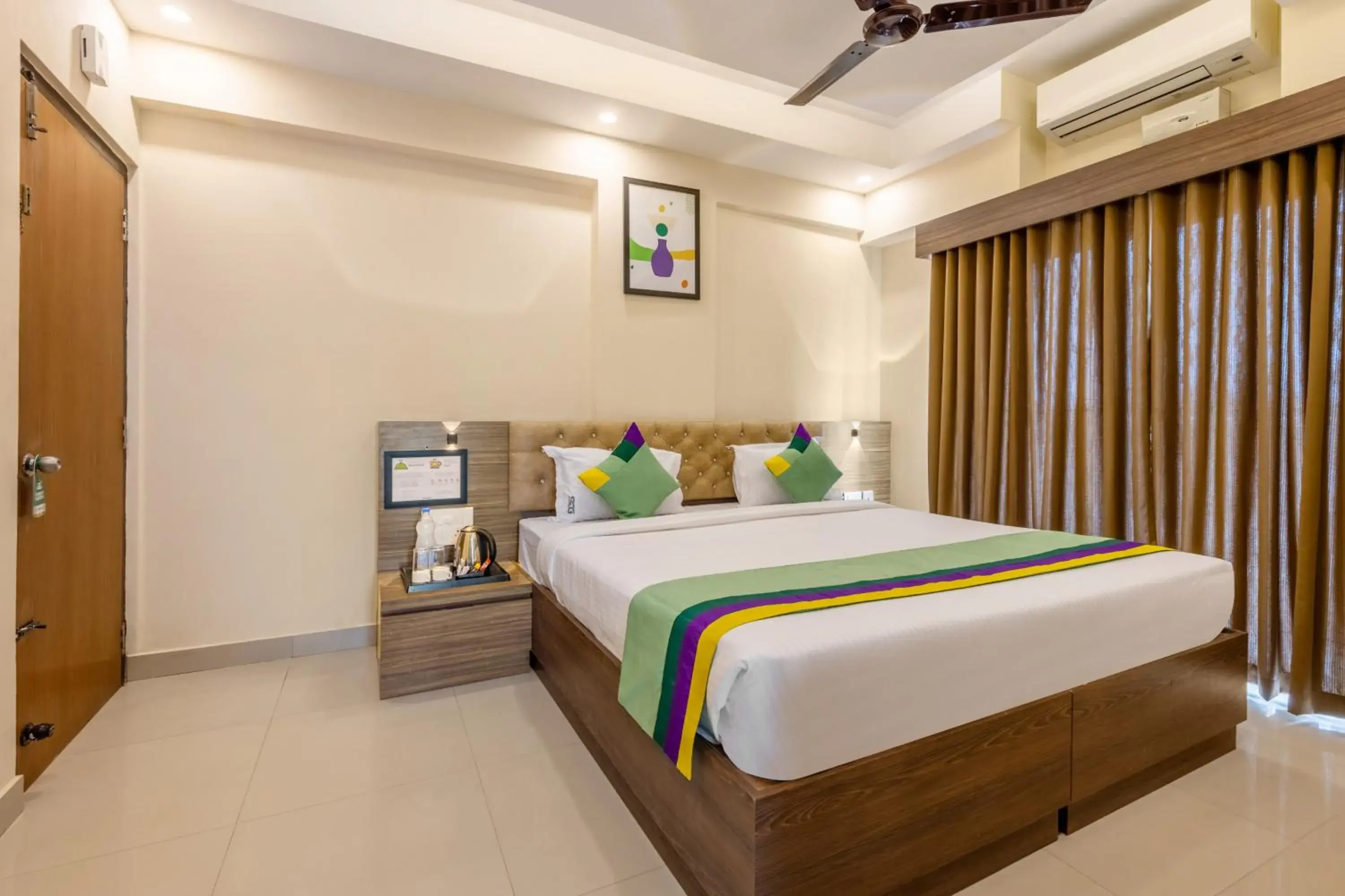 Bedroom, Bed in Treebo Sky City Grand, 5 Min From Mangalore Airport Bedroom, Bed in Treebo Sky City Grand, 5 Min From Mangalore Airport