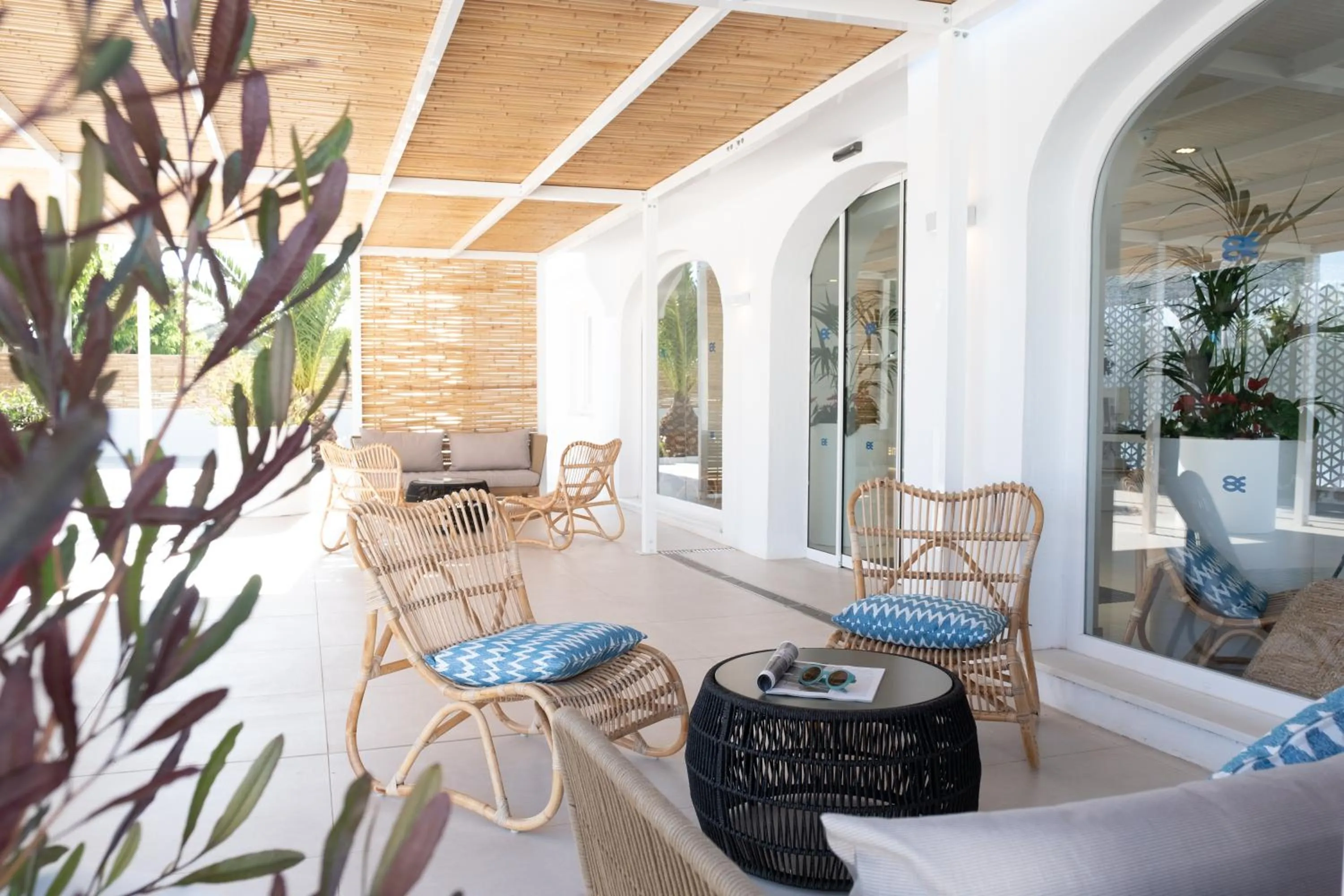 Lobby or reception in FERGUS Style Carema Beach